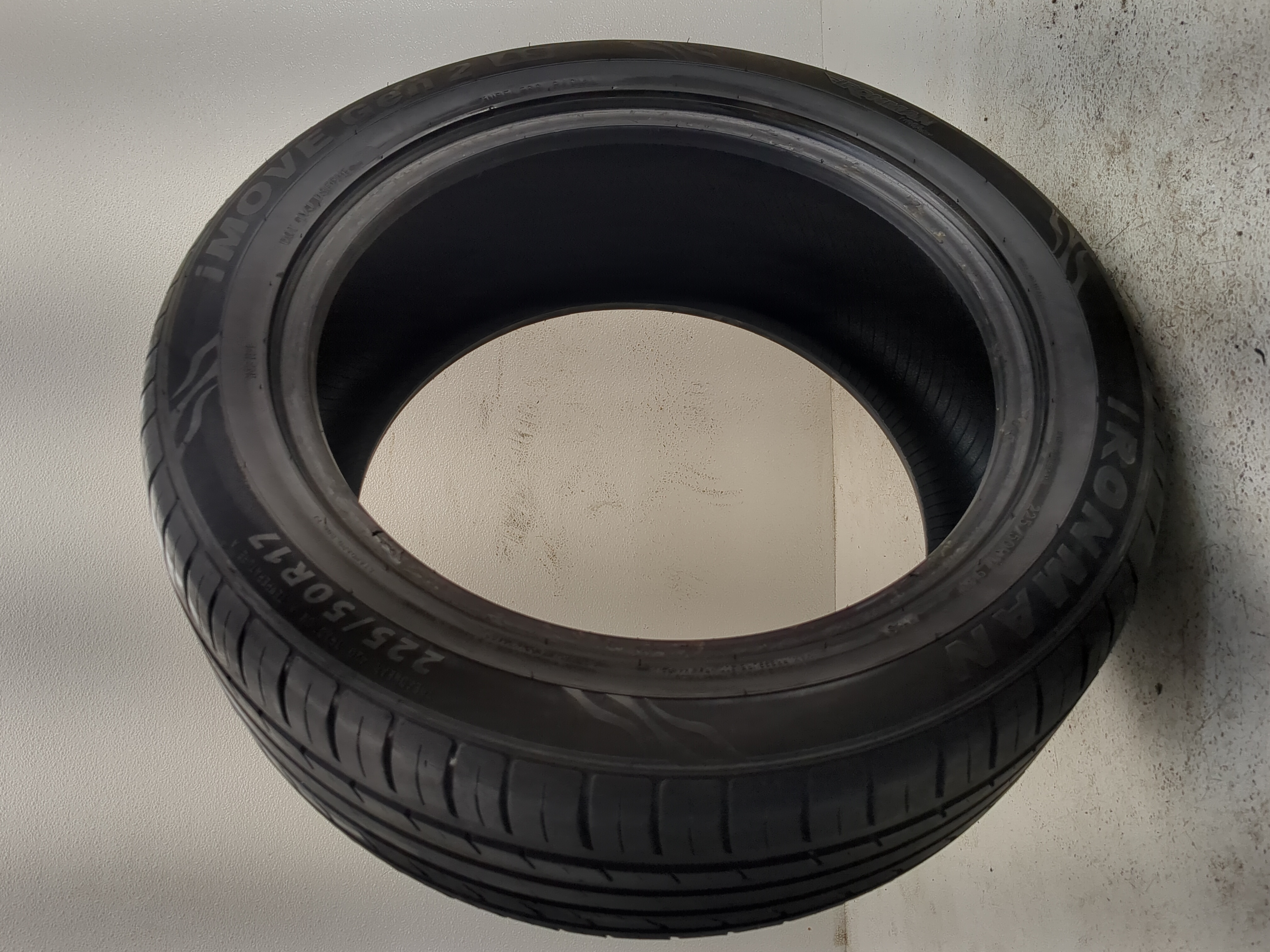 Used Tire 225/50R17 IRONMAN IMOVE GEN 2 AS 94V - Tread Depth 7.5/32 - Oemusedautoparts1.com