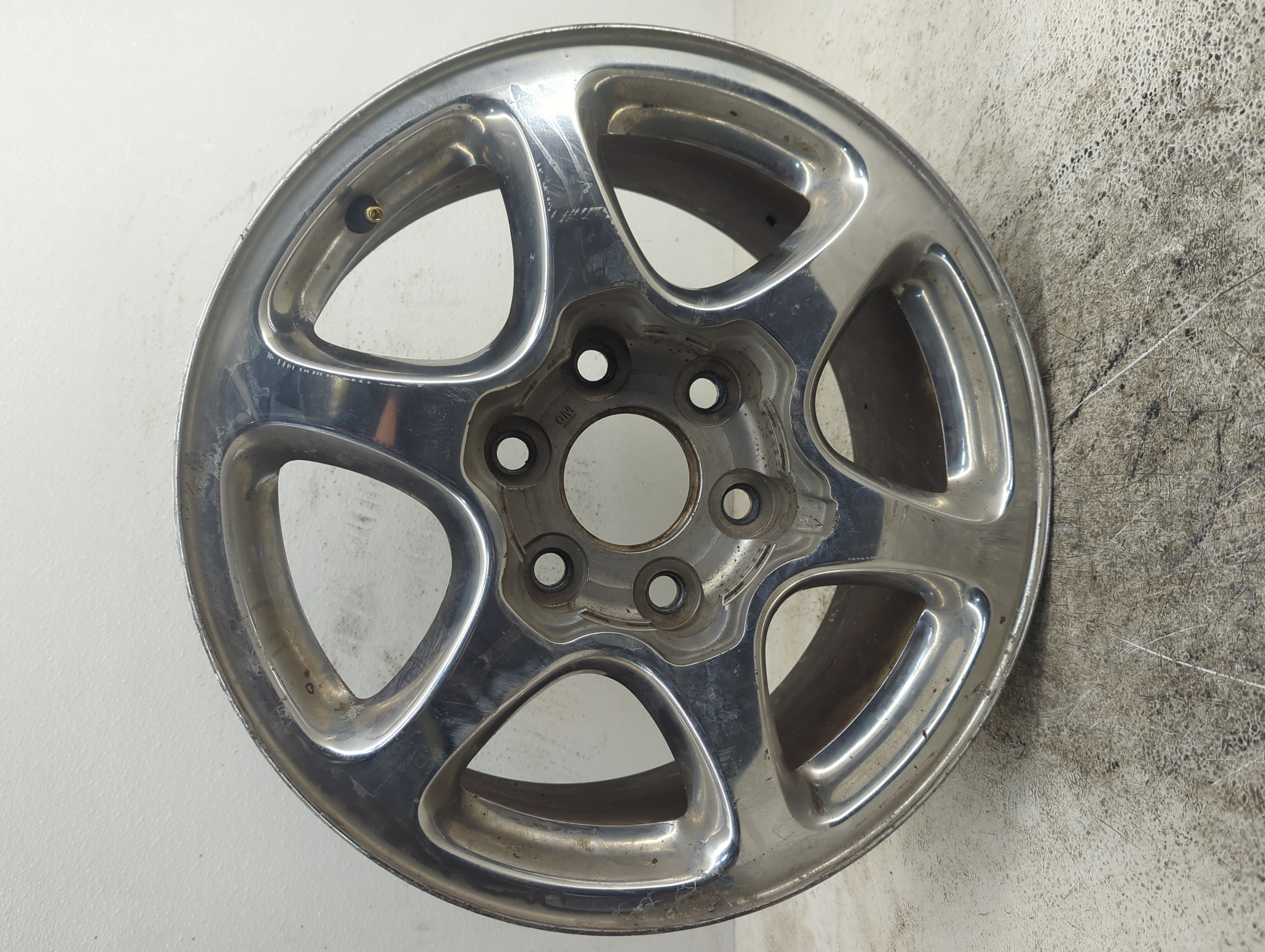 2001-2006 Gmc Yukon Oem Wheel Rim 1140651 - Oemusedautoparts1.com