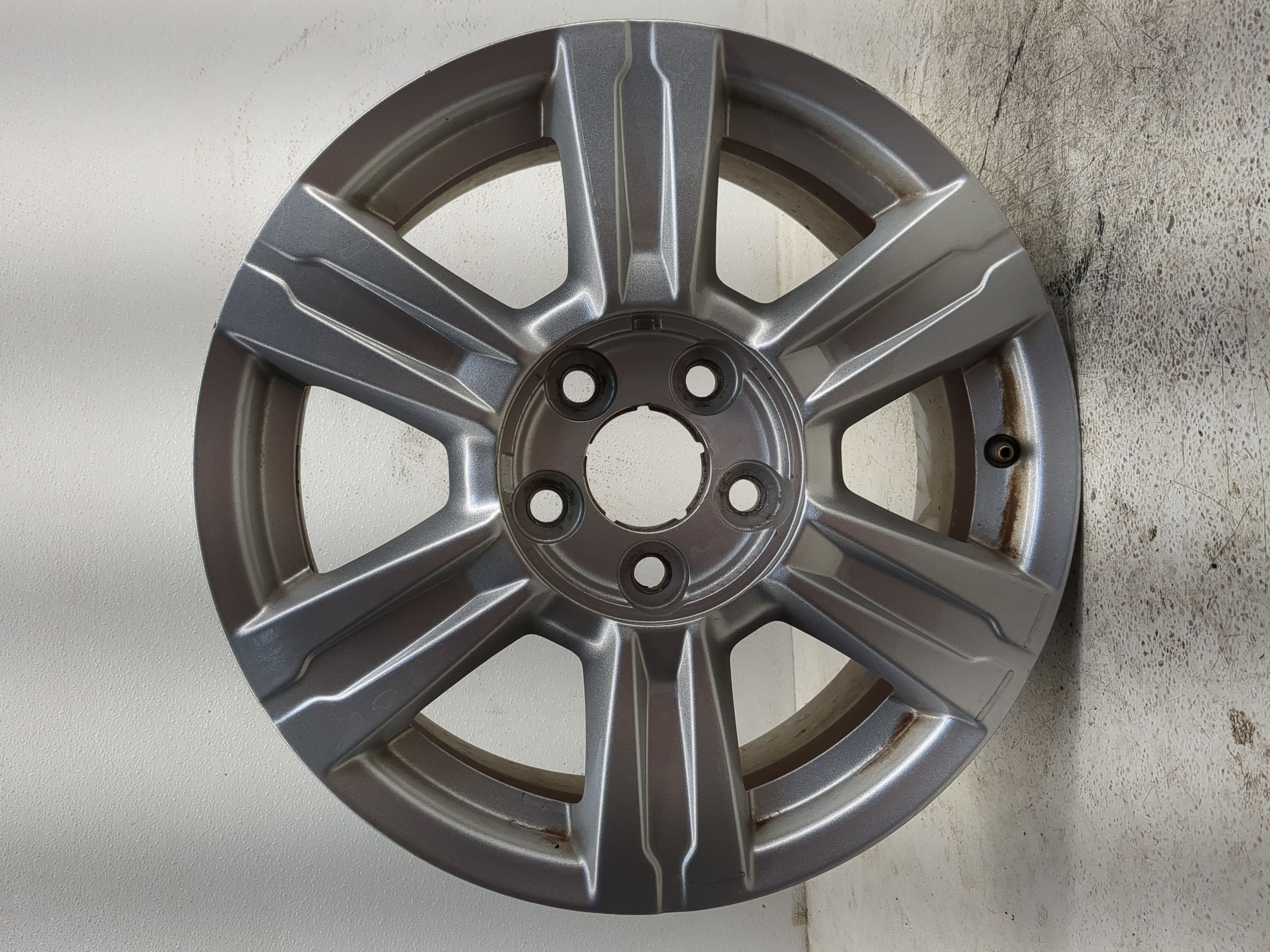 2014-2017 Gmc Terrain Oem Wheel Rim 1142706 - Oemusedautoparts1.com