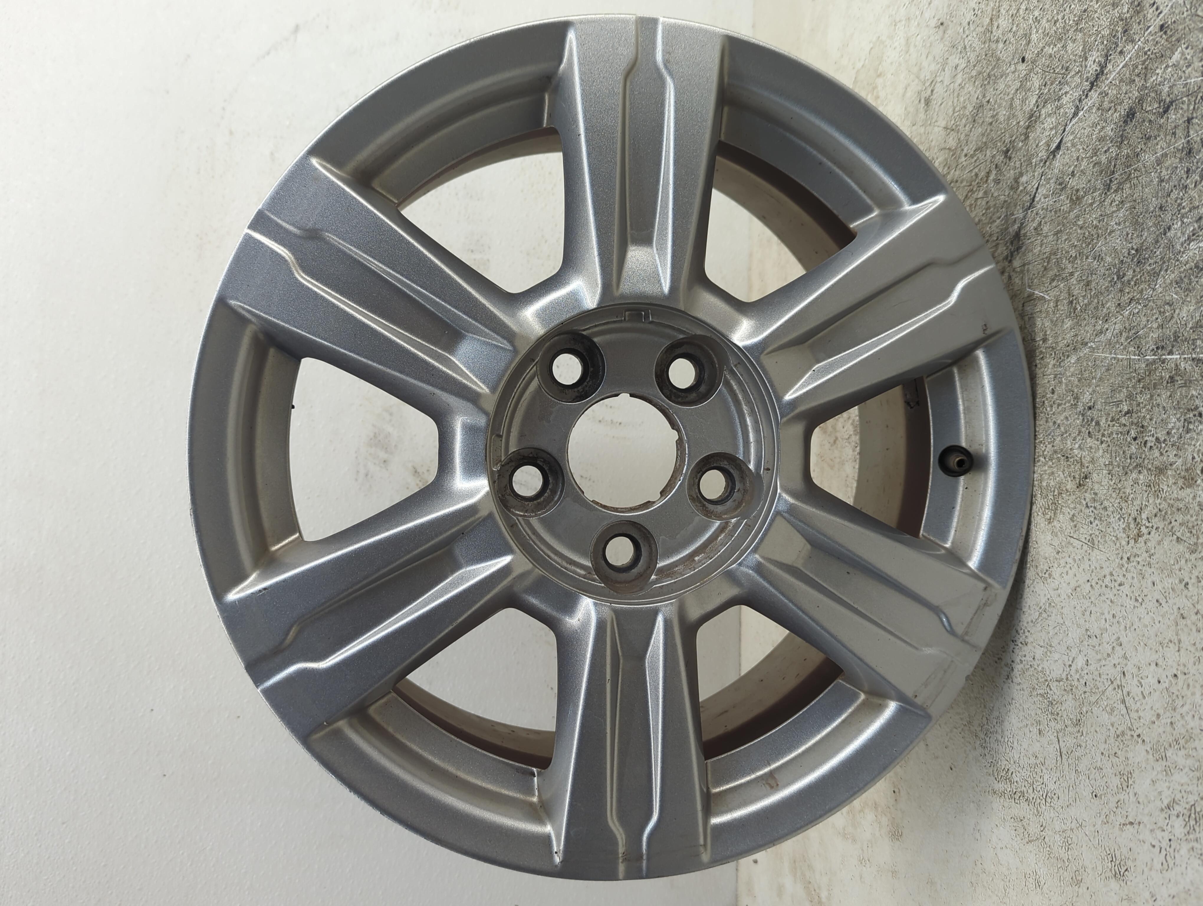 2014-2017 Gmc Terrain Oem Wheel Rim 1142709 - Oemusedautoparts1.com