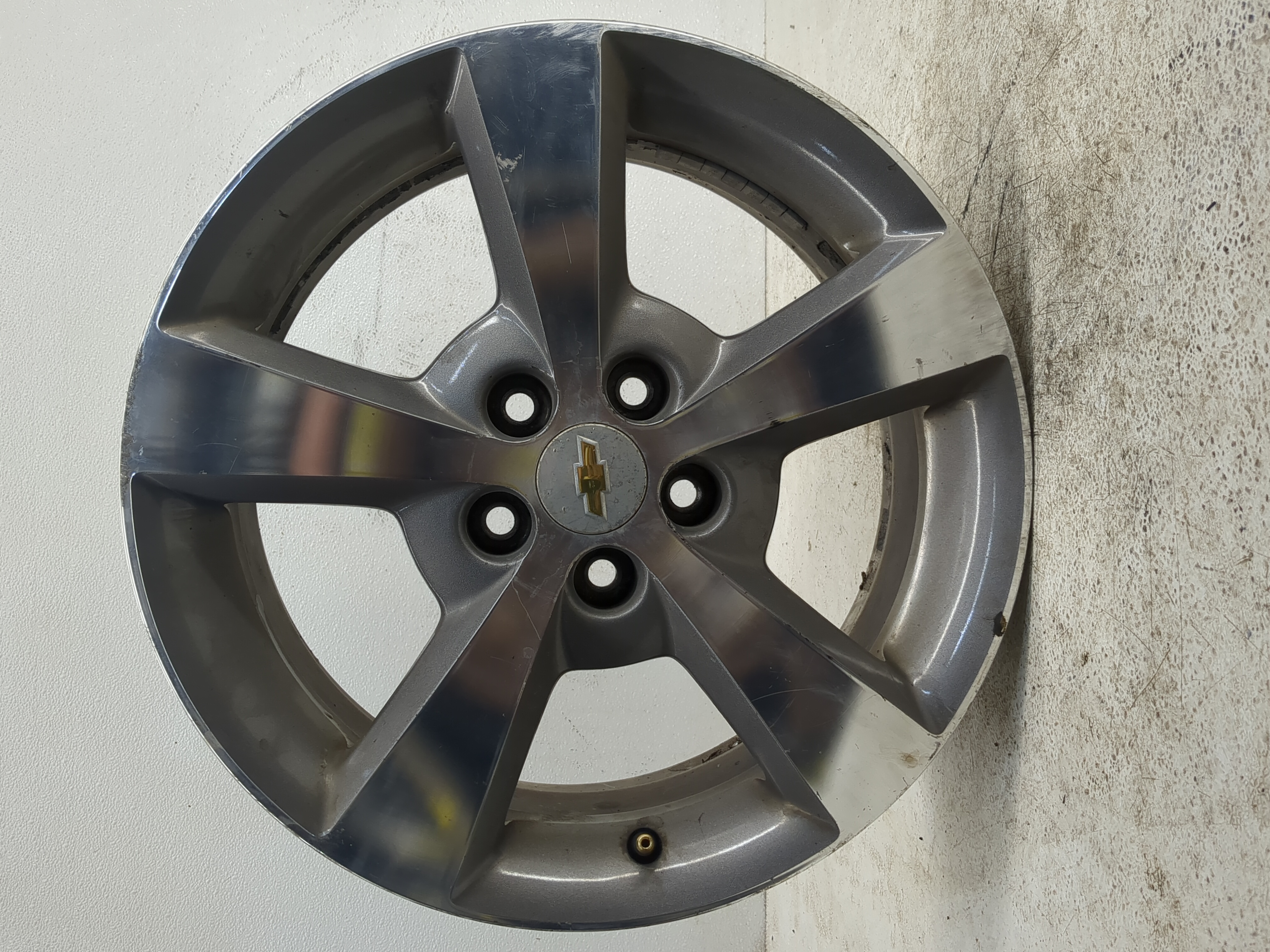 2008-2012 Chevrolet Malibu Oem Wheel Rim 1142738 - Oemusedautoparts1.com