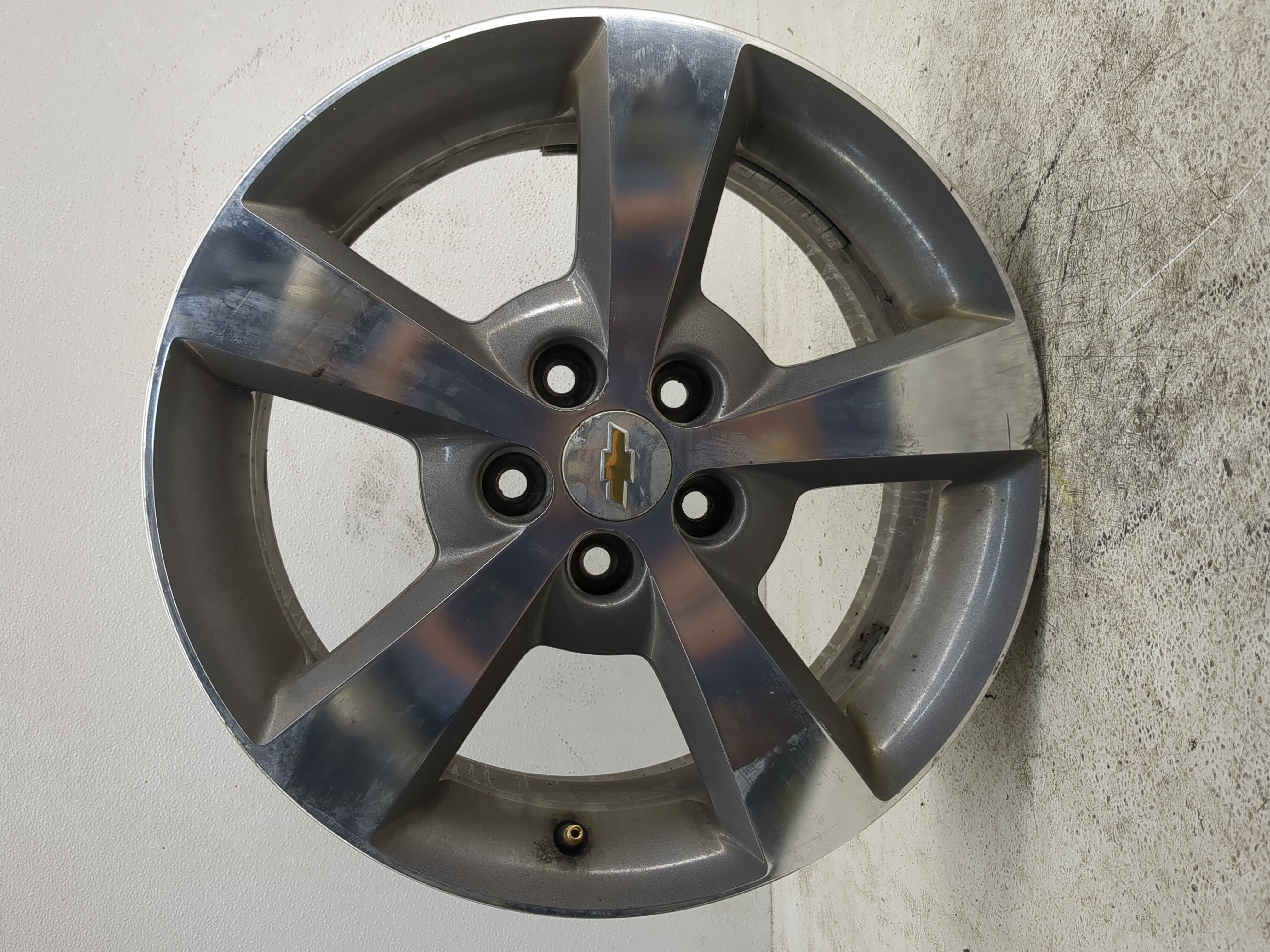 2008-2012 Chevrolet Malibu Oem Wheel Rim 1142745 - Oemusedautoparts1.com