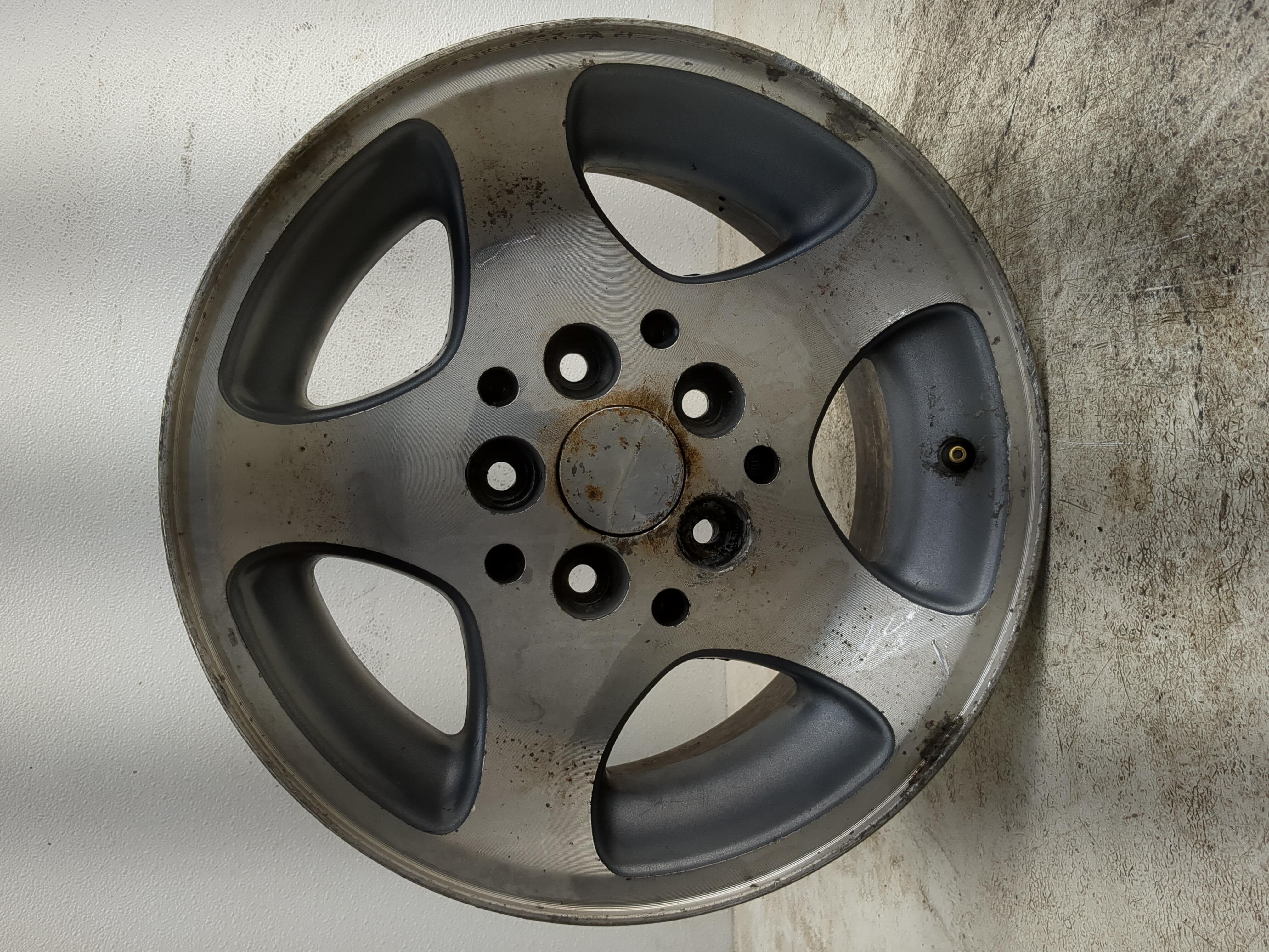 Jeep Wrangler Oem Wheel Rim 1142840 - Oemusedautoparts1.com