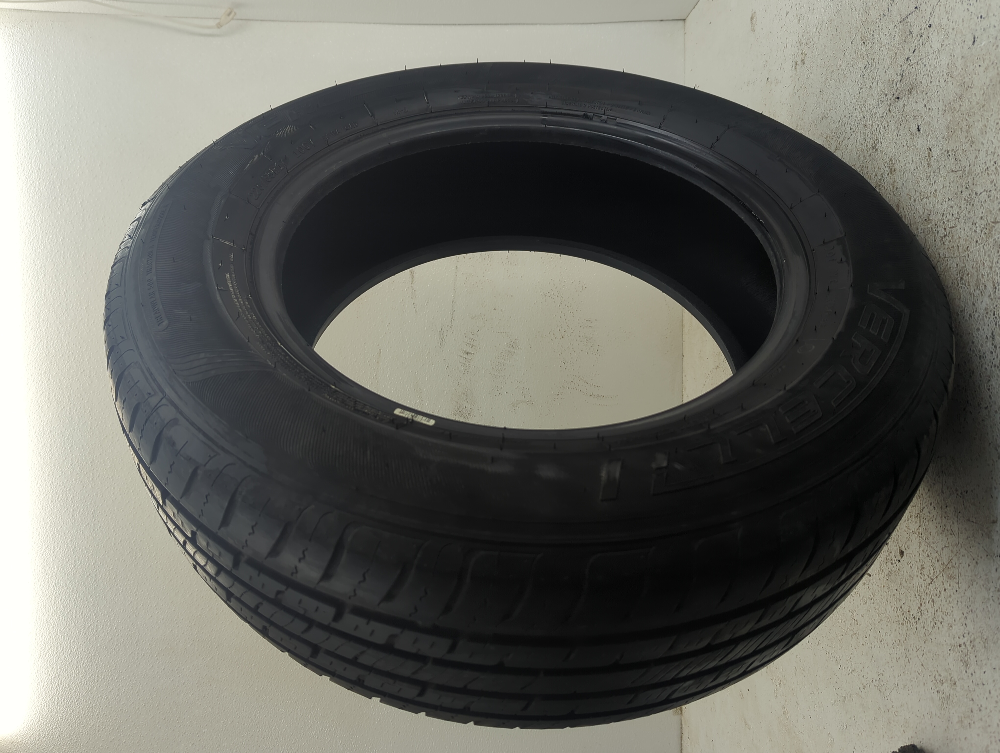 Used Tire 225/65R17 VERCELLI 106V - Tread Depth 7.5/32 - Oemusedautoparts1.com
