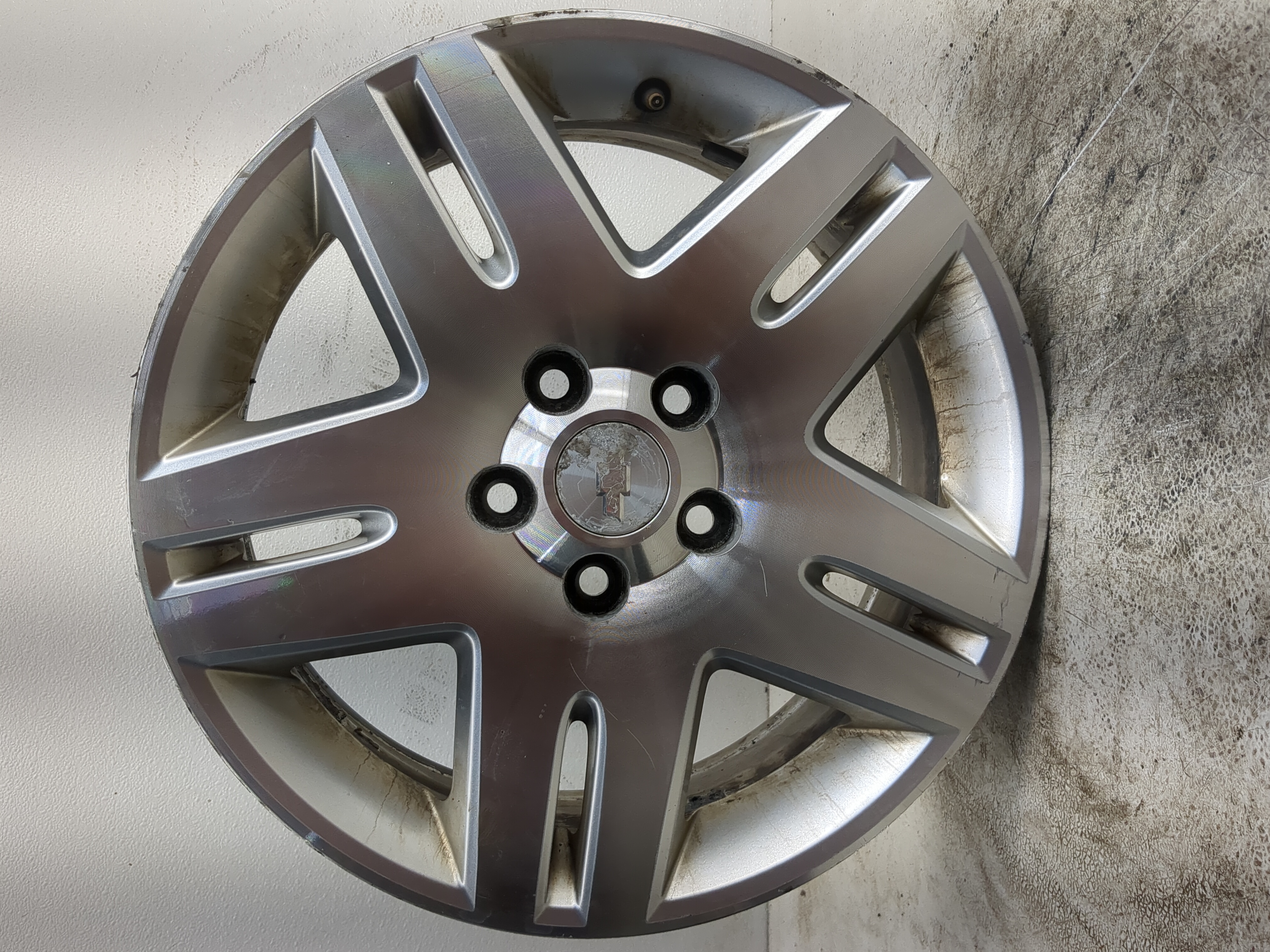 2006-2016 Chevrolet Impala Oem Wheel Rim 1145495 - Oemusedautoparts1.com