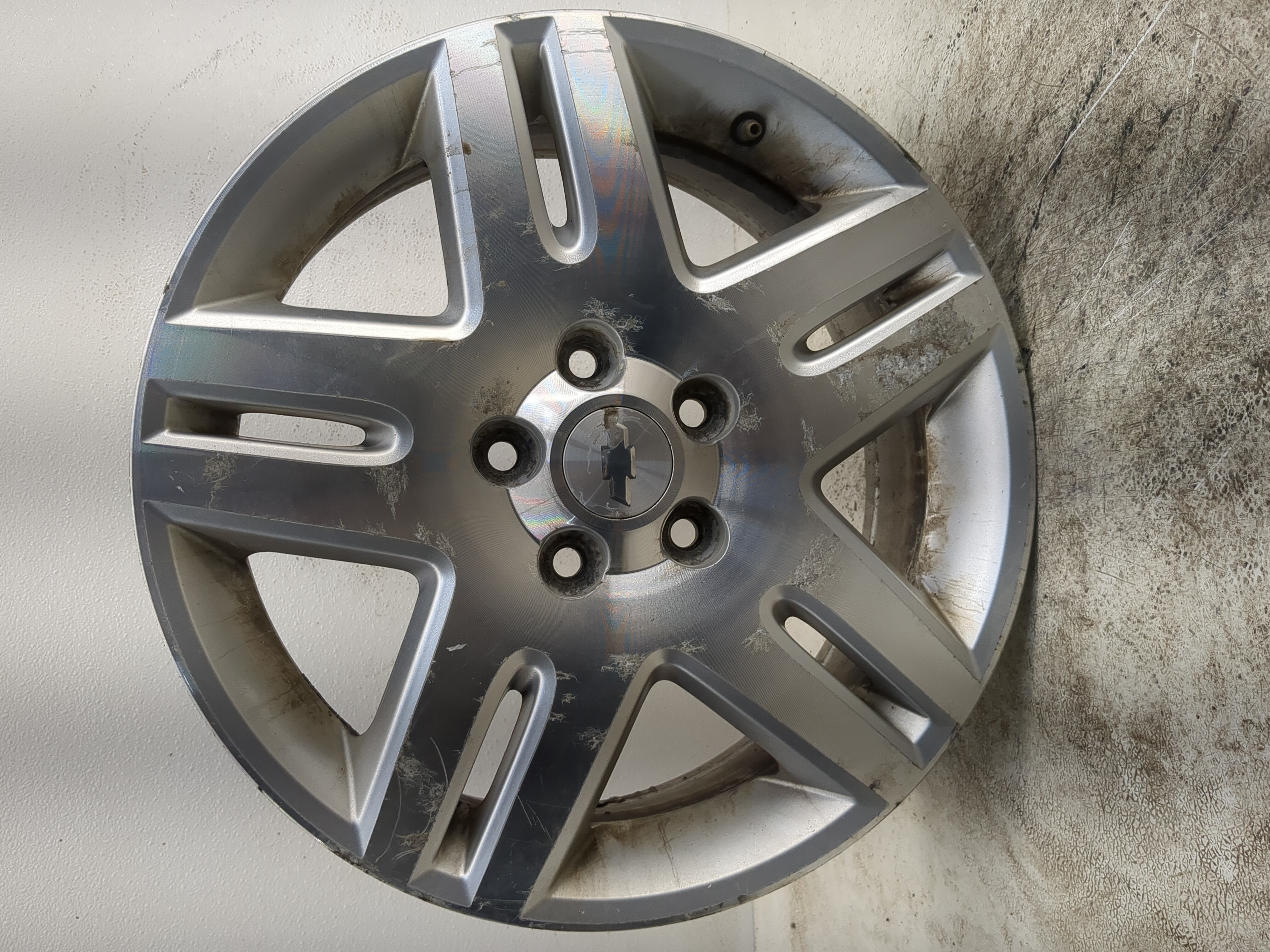 2006-2016 Chevrolet Impala Oem Wheel Rim 1145497 - Oemusedautoparts1.com