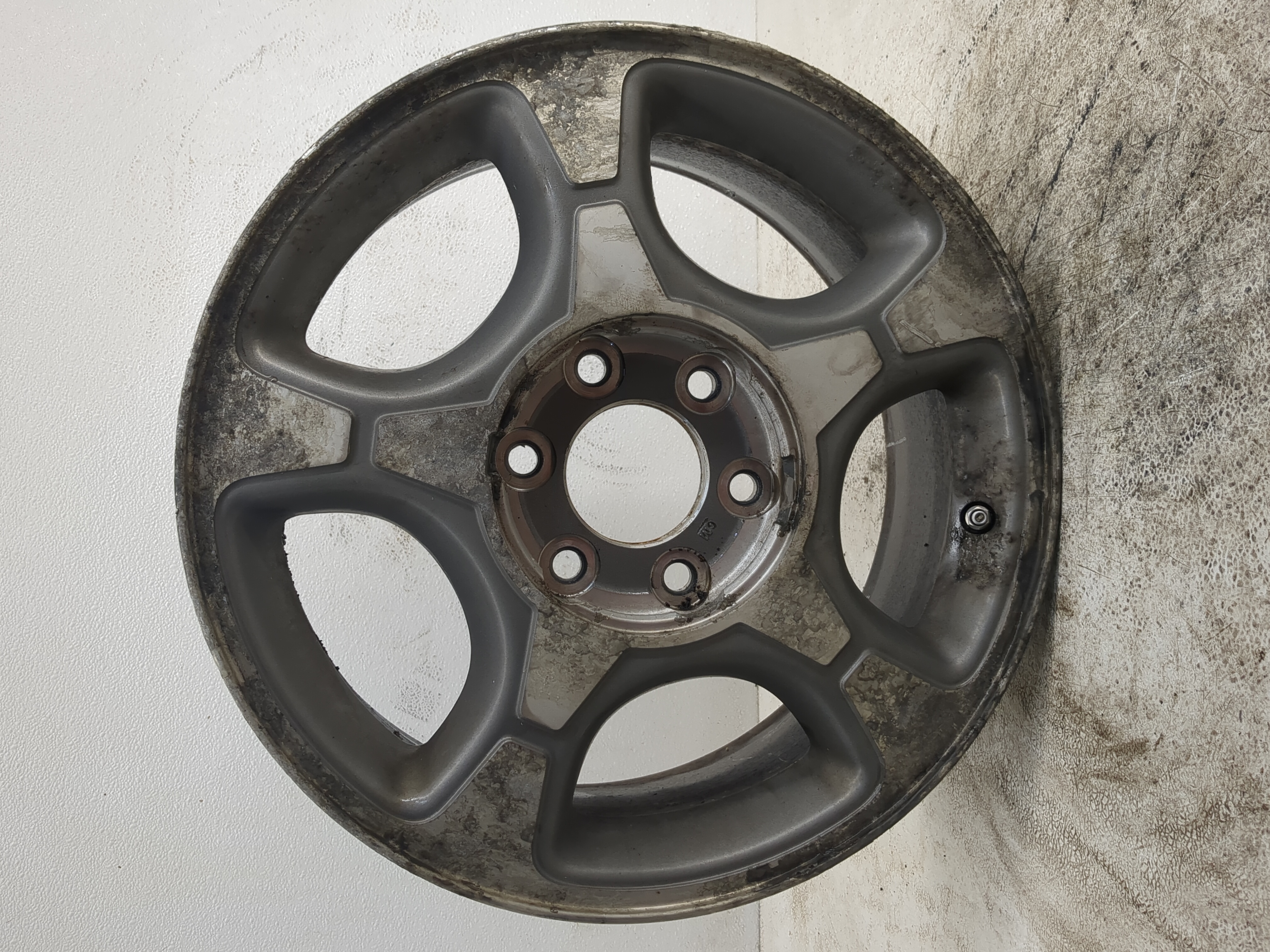 2004-2009 Chevrolet Trailblazer Oem Wheel Rim 1145784 - Oemusedautoparts1.com