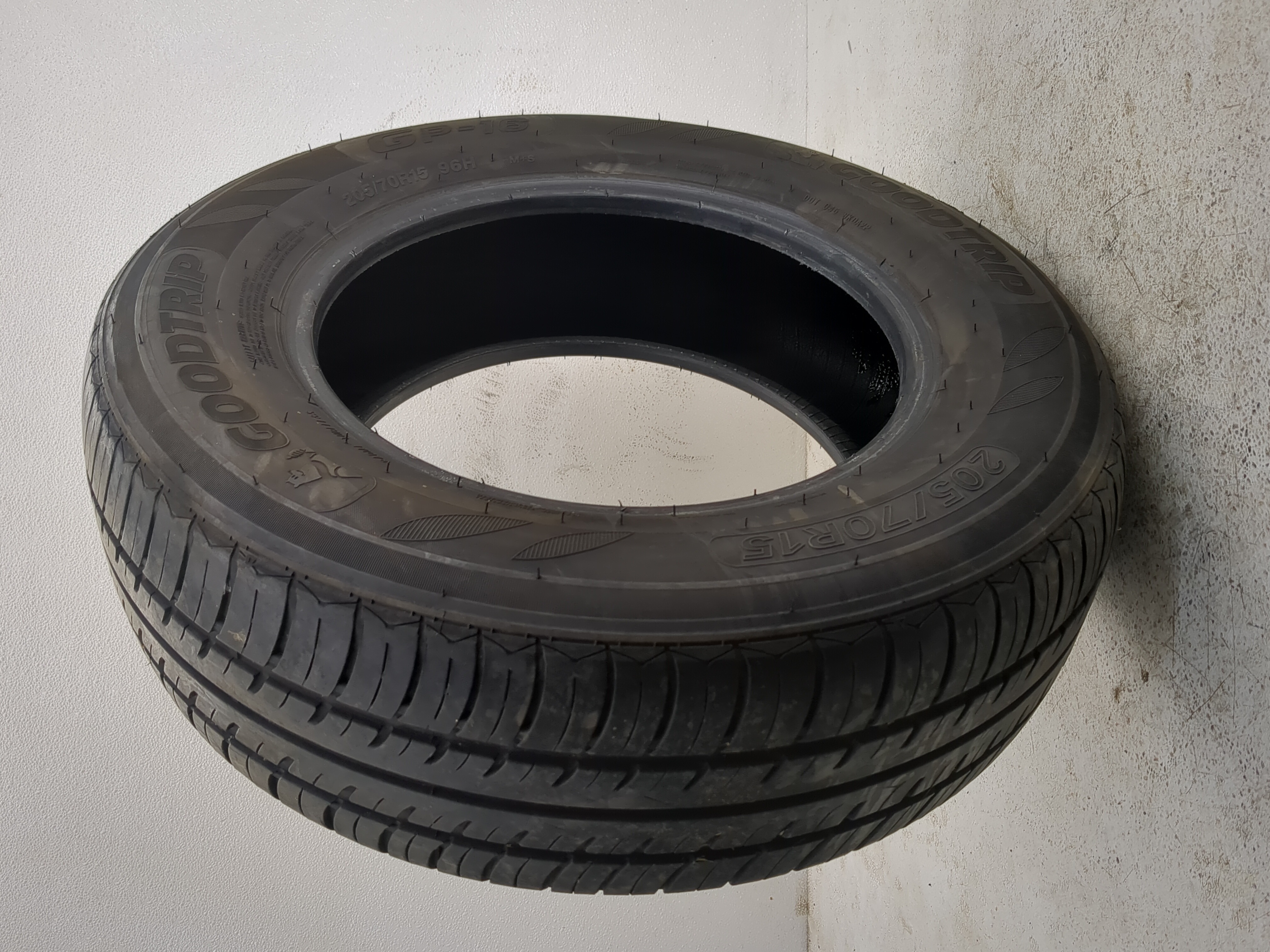 Used Tire 205/70R15 GOODTRIP GP-16 96H - Tread Depth 8/32 - Oemusedautoparts1.com