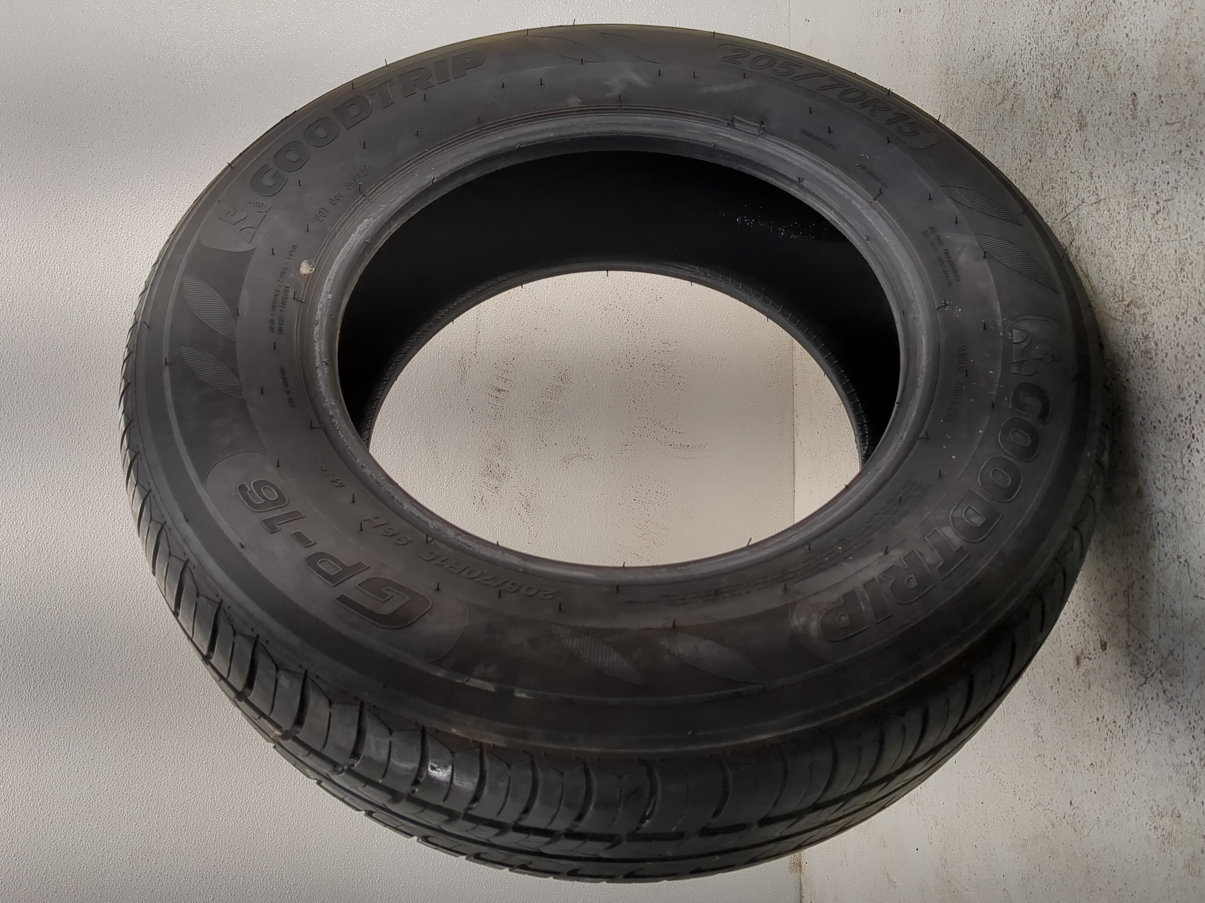 Used Tire 205/70R15 GOODTRIP GP-16 96H - Tread Depth 8/32 - Oemusedautoparts1.com