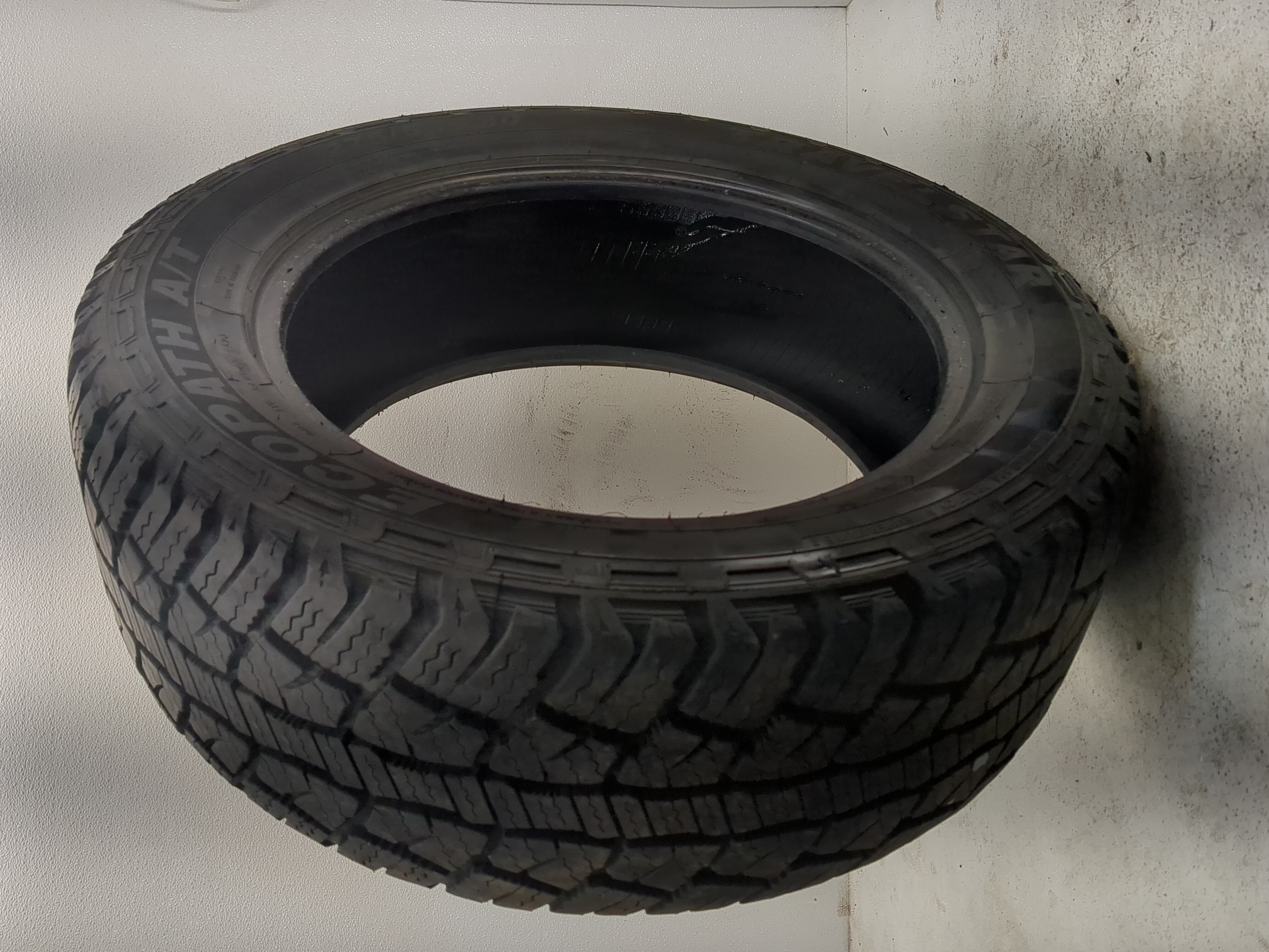 Used Tire 275/55R20 TRAVELSTAR ECOPATH A/T 113T - Tread Depth 11/32 - Oemusedautoparts1.com