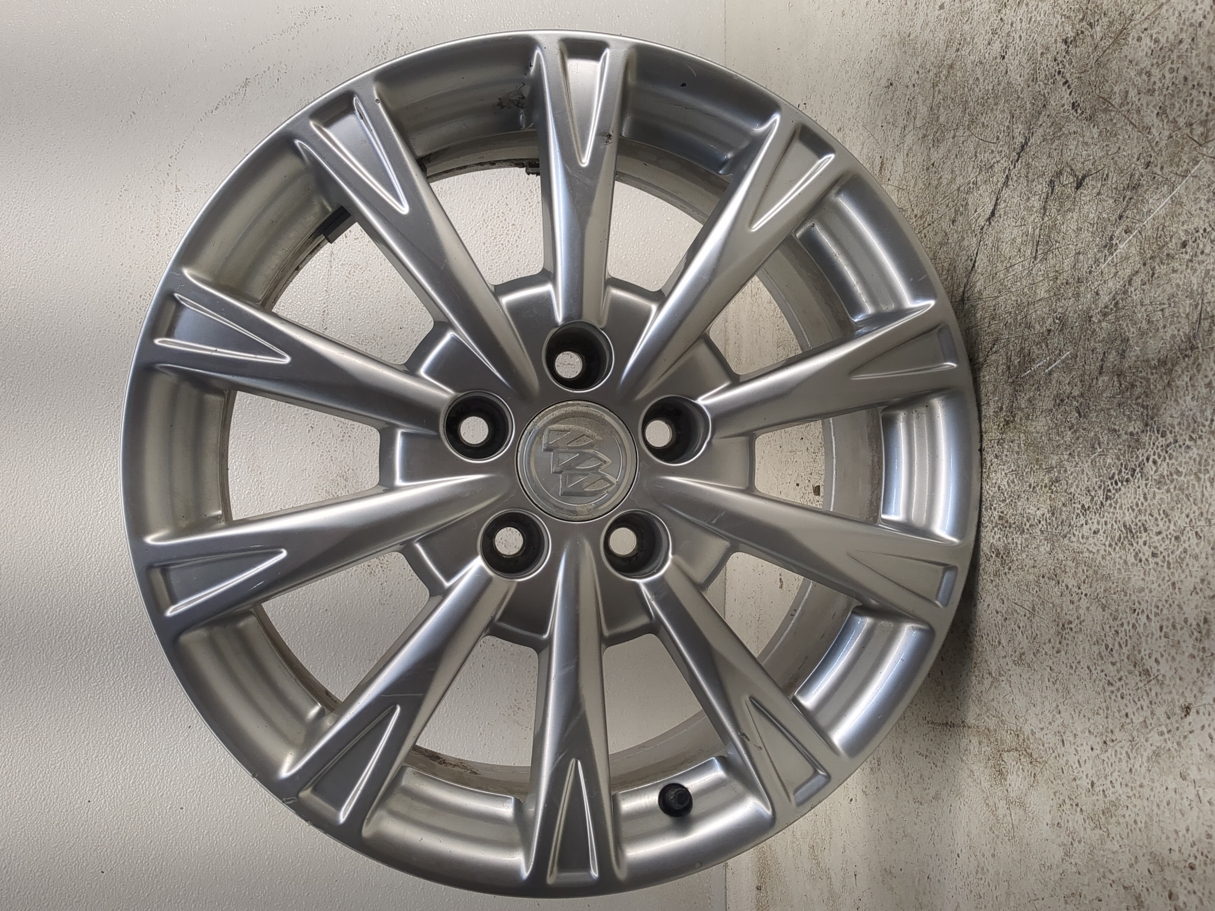 2009-2009 Buick Lucerne Oem Wheel Rim 1145920 - Oemusedautoparts1.com