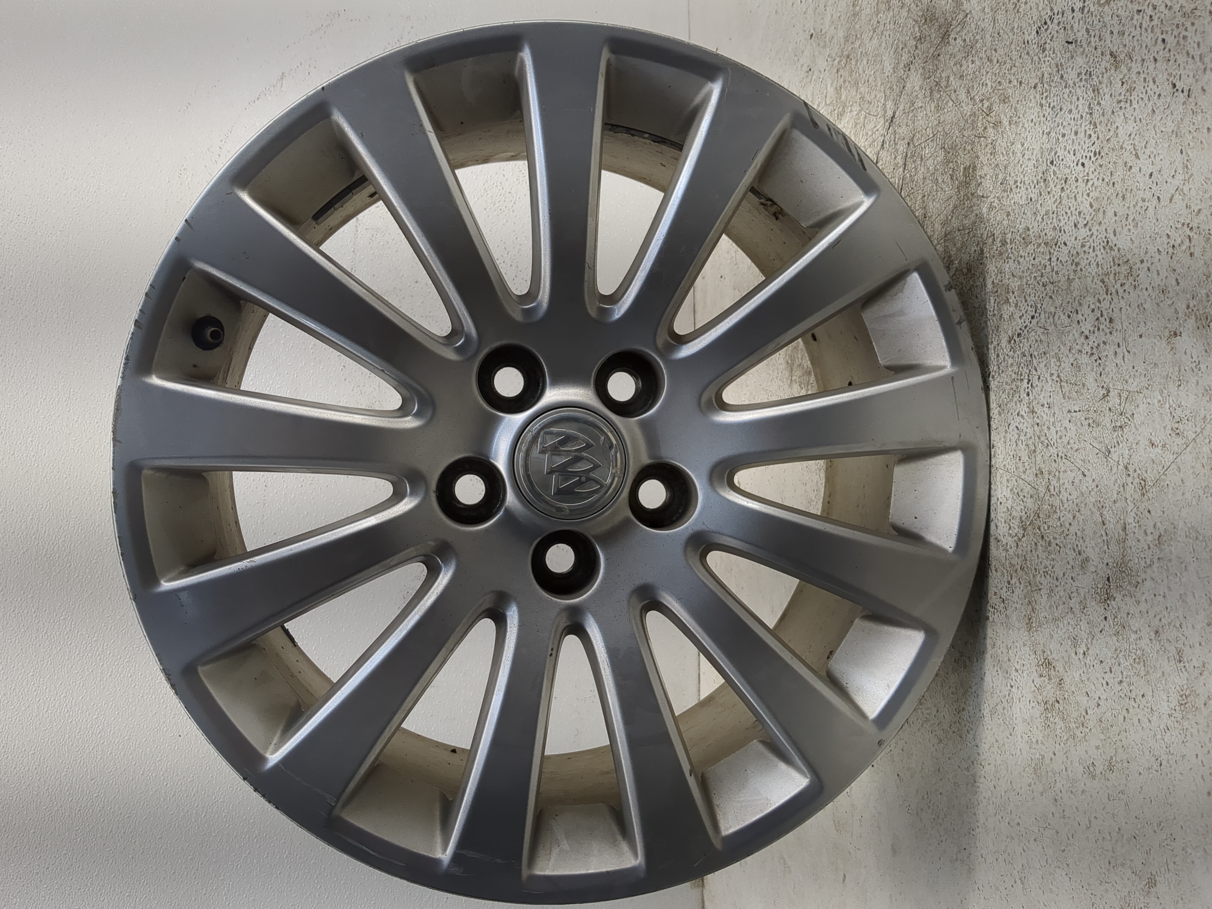 2011-2013 Buick Regal Oem Wheel Rim 1145932 - Oemusedautoparts1.com