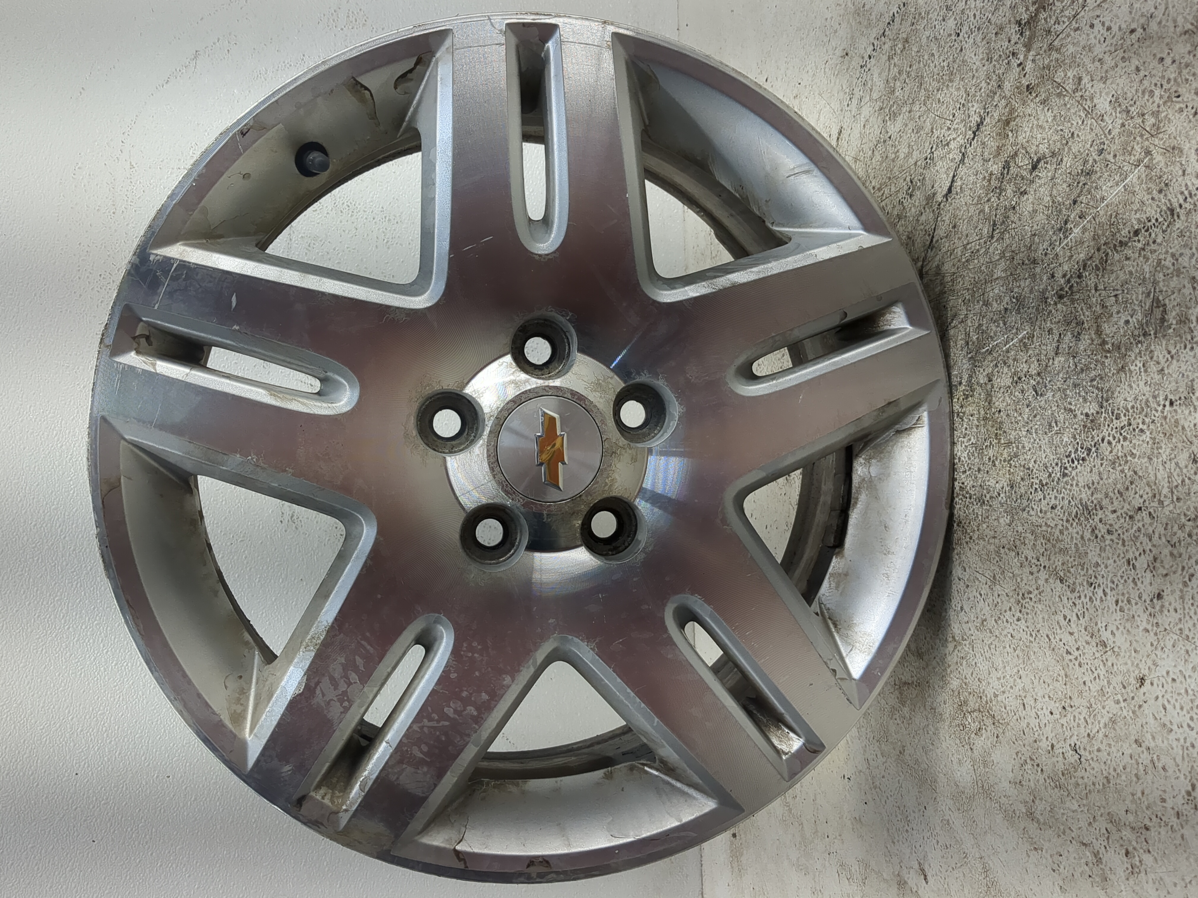2006-2016 Chevrolet Impala Oem Wheel Rim 1146055 - Oemusedautoparts1.com