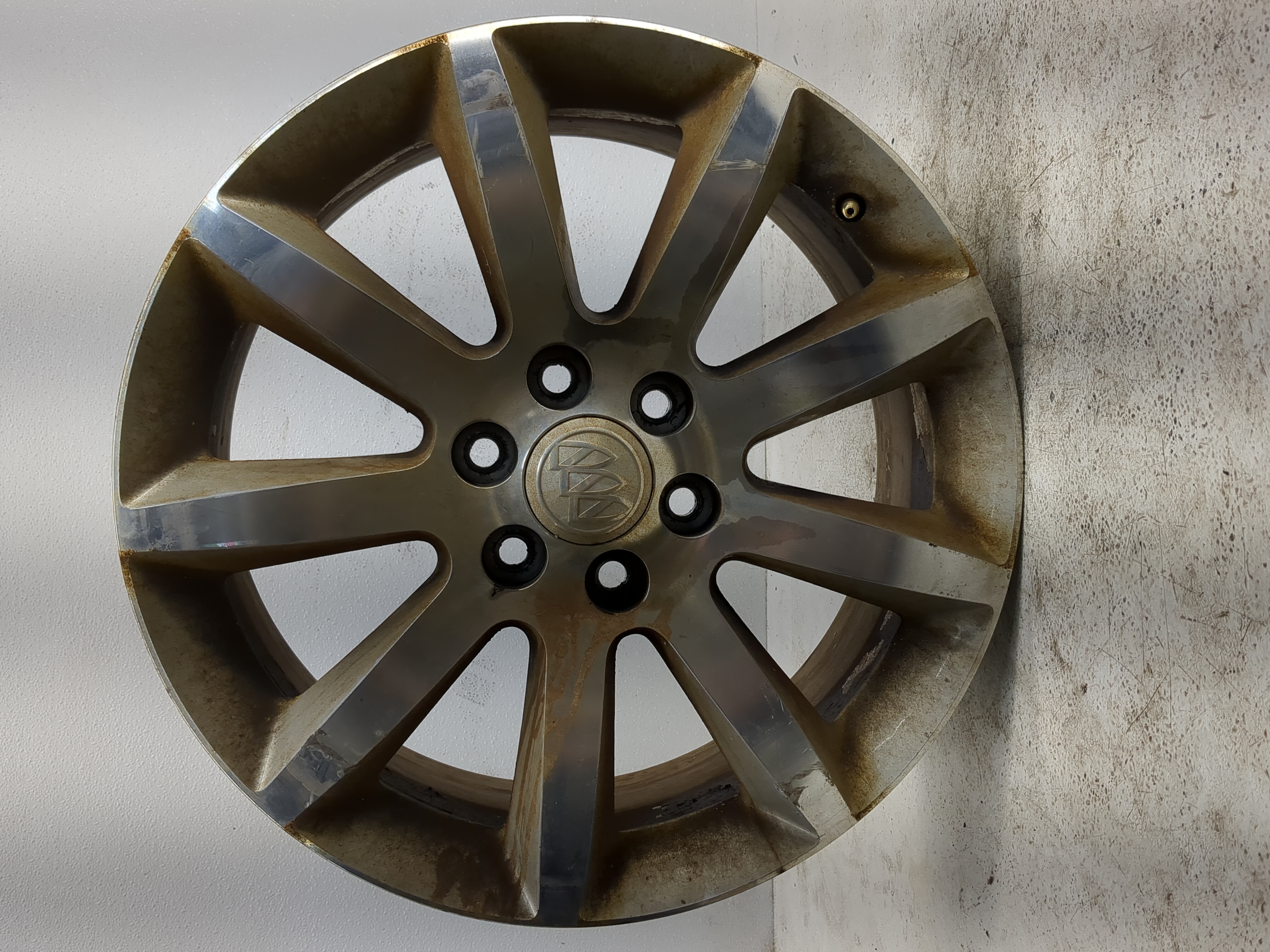 Picture of 2013-2017 Buick Enclave Oem Wheel Rim 1148743