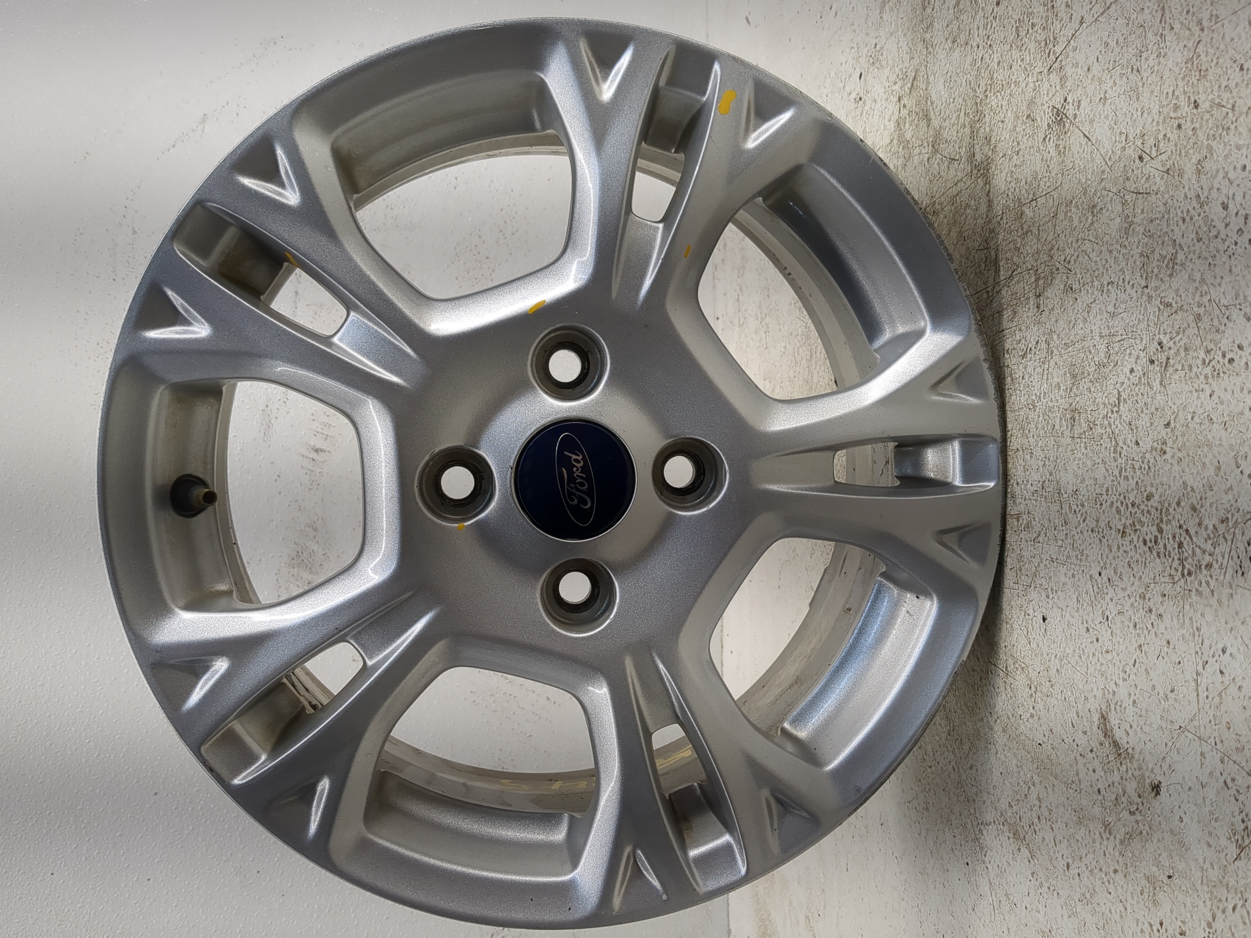 Picture of 2014-2016 Ford Fiesta Oem Wheel Rim 1148746