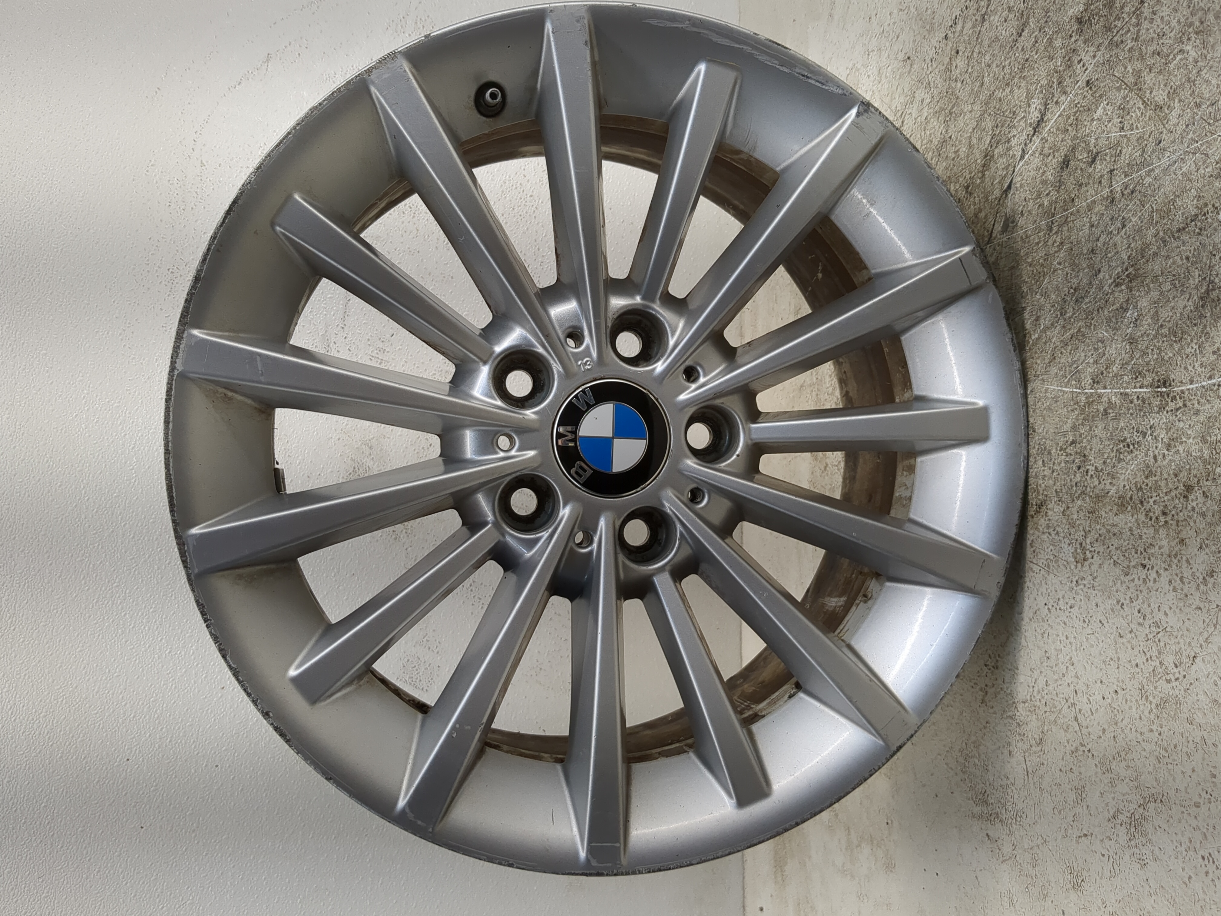 Bmw 335i Xdrive Oem Wheel Rim 1148760 - Oemusedautoparts1.com