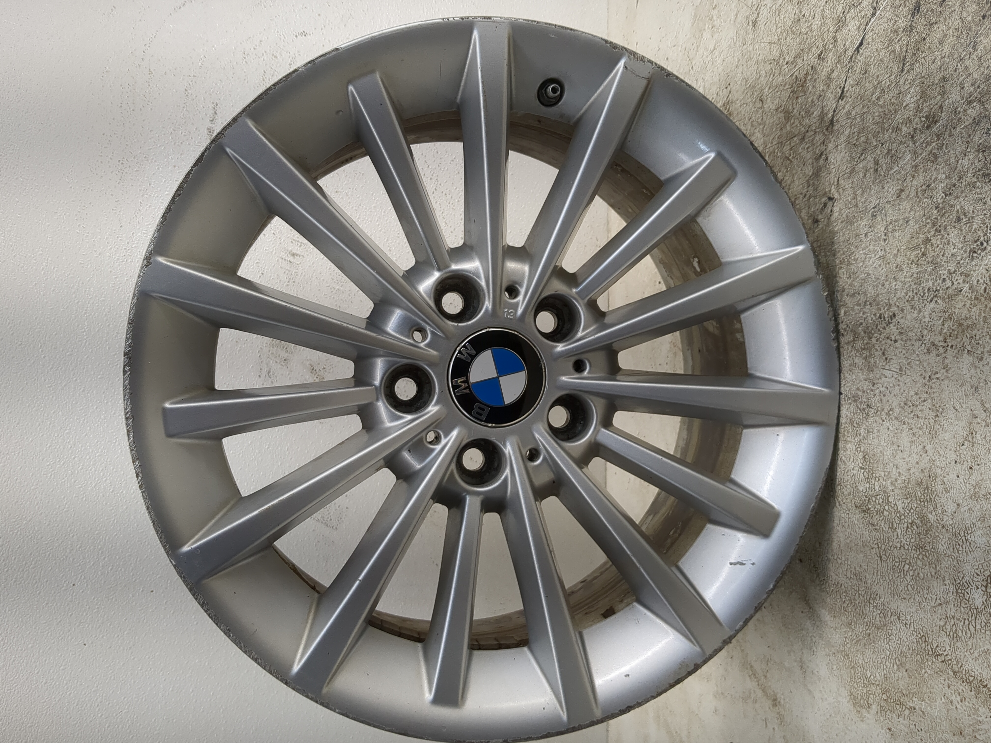 Bmw 335i Xdrive Oem Wheel Rim 1148761 - Oemusedautoparts1.com