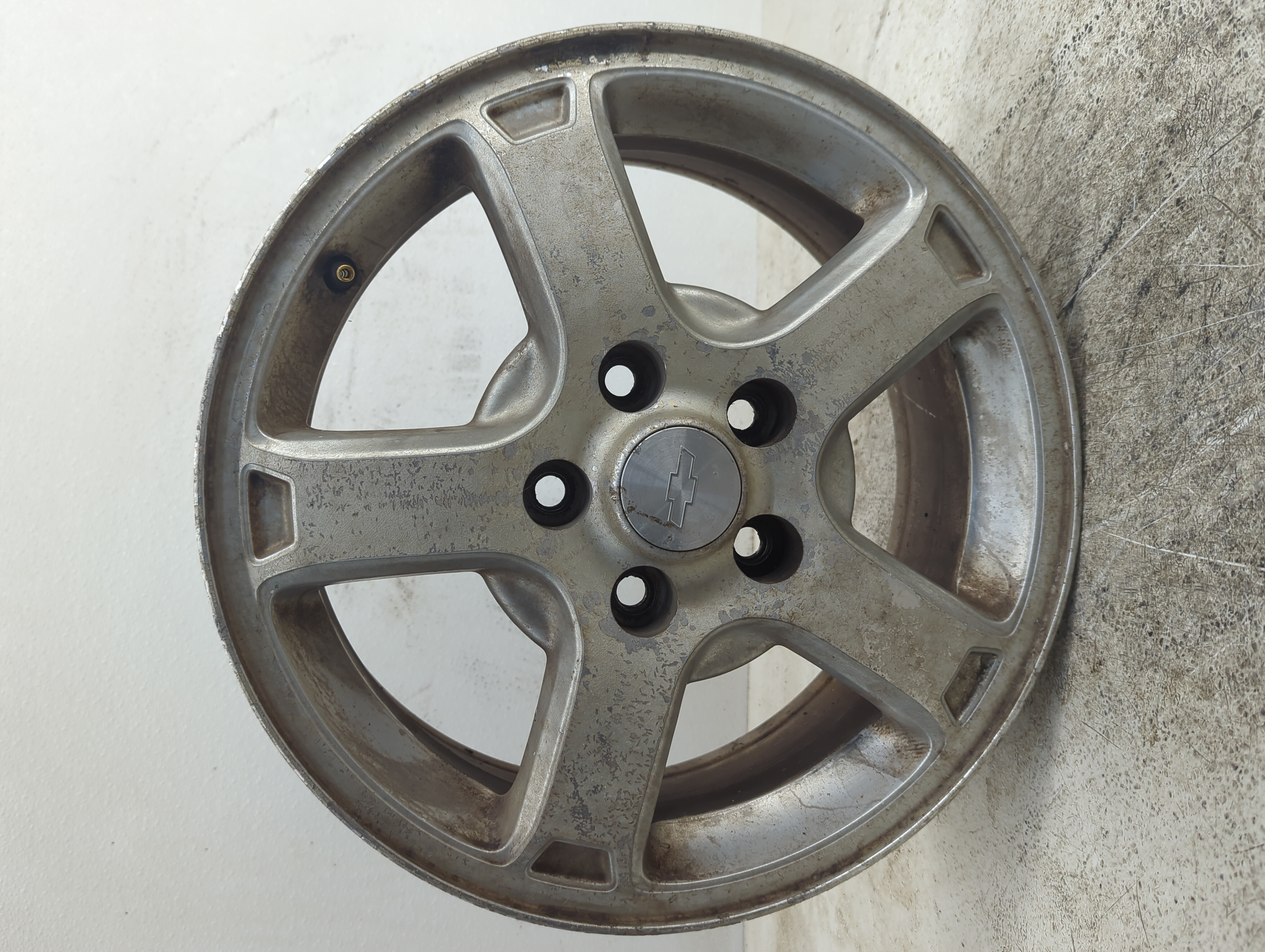 2003-2005 Chevrolet Impala Oem Wheel Rim 1148851 - Oemusedautoparts1.com