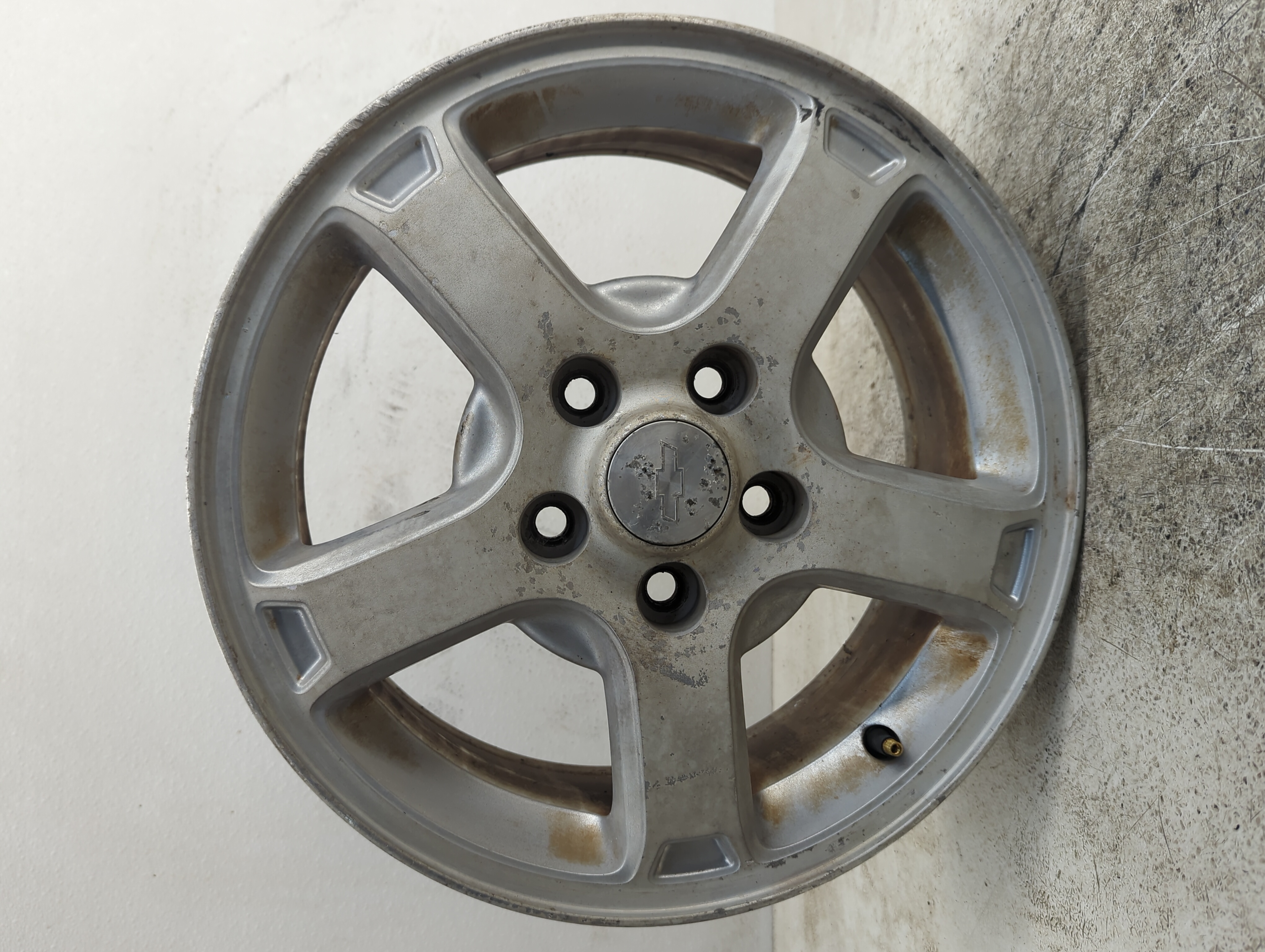 2003-2005 Chevrolet Impala Oem Wheel Rim 1148853 - Oemusedautoparts1.com