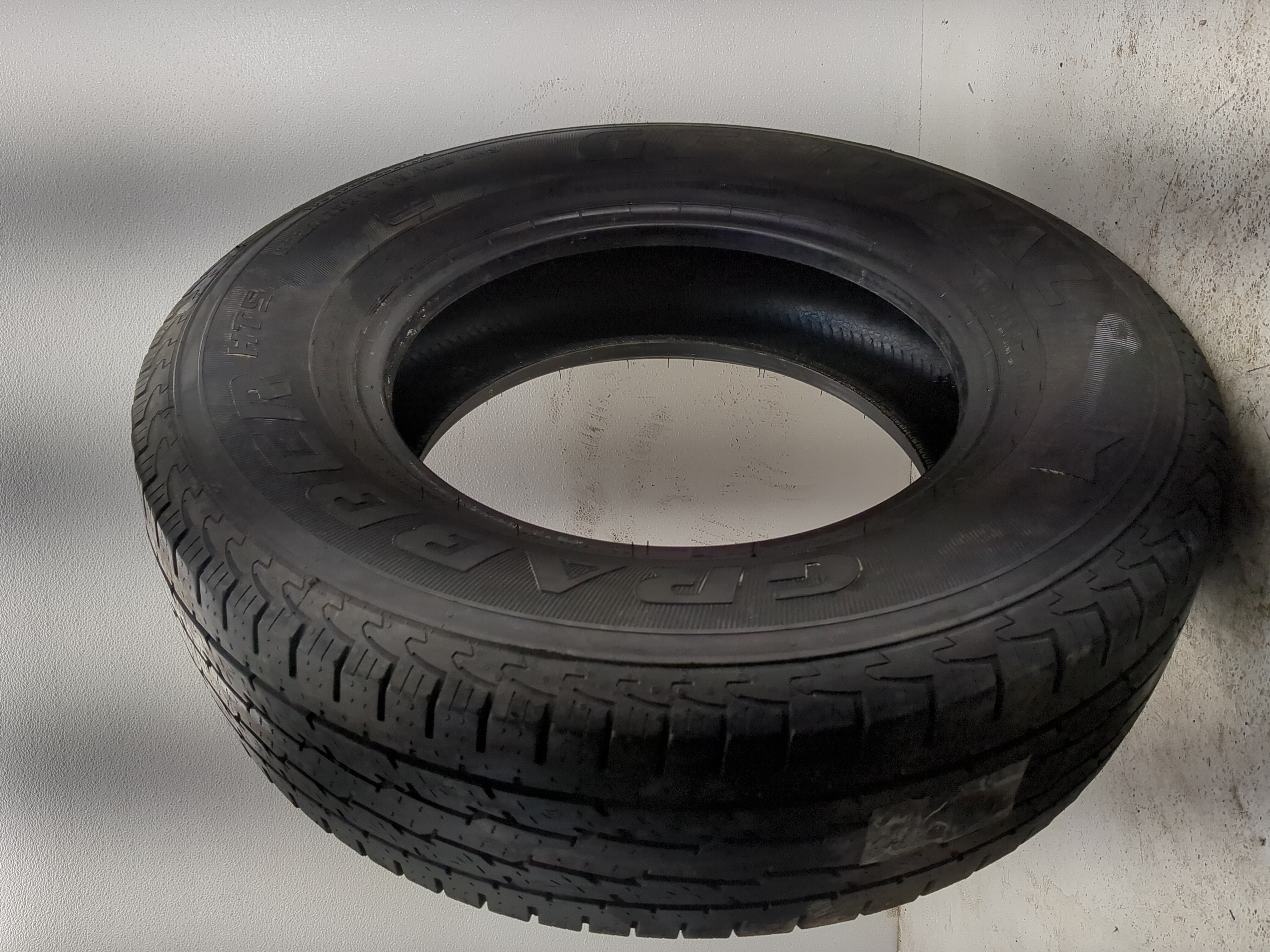 Used Tire LT225/75R16 GENERAL GRABBER HTS 115/112S - Tread Depth 6.5/32 - Oemusedautoparts1.com