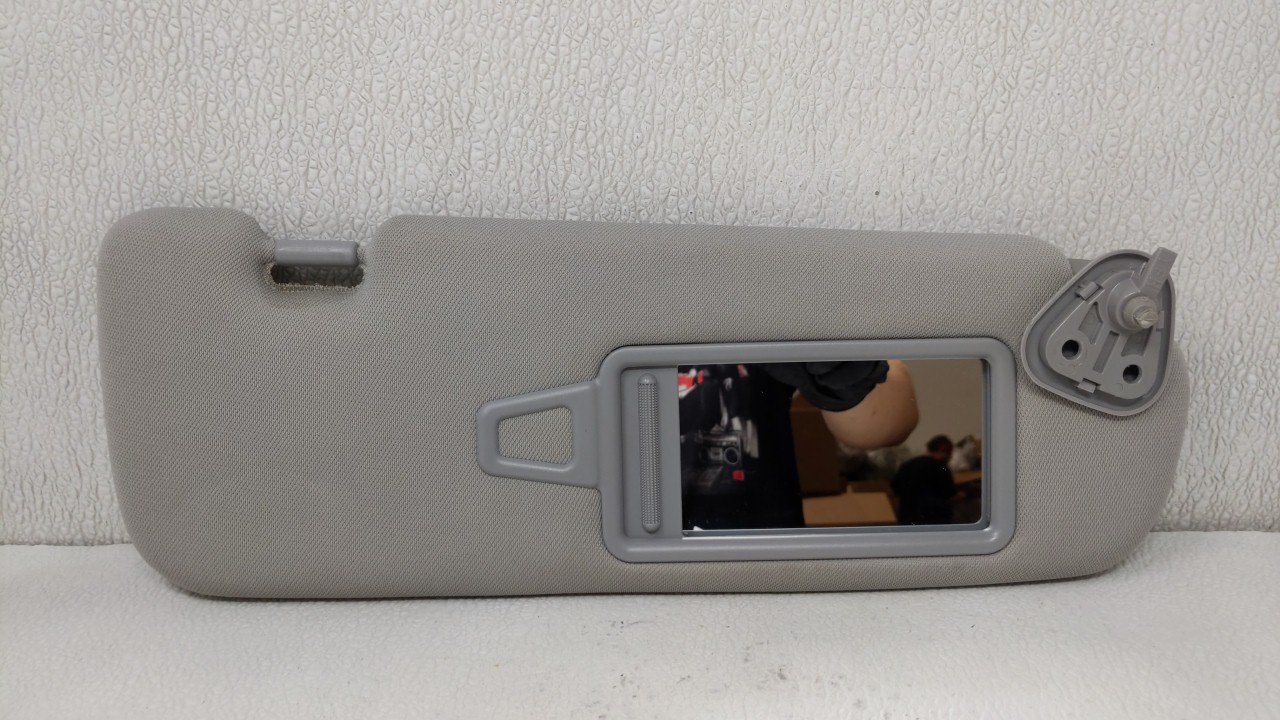 2011-2015 Hyundai Sonata Passenger Sun Visor Mirror Right Sunvisor 115052 - Oemusedautoparts1.com