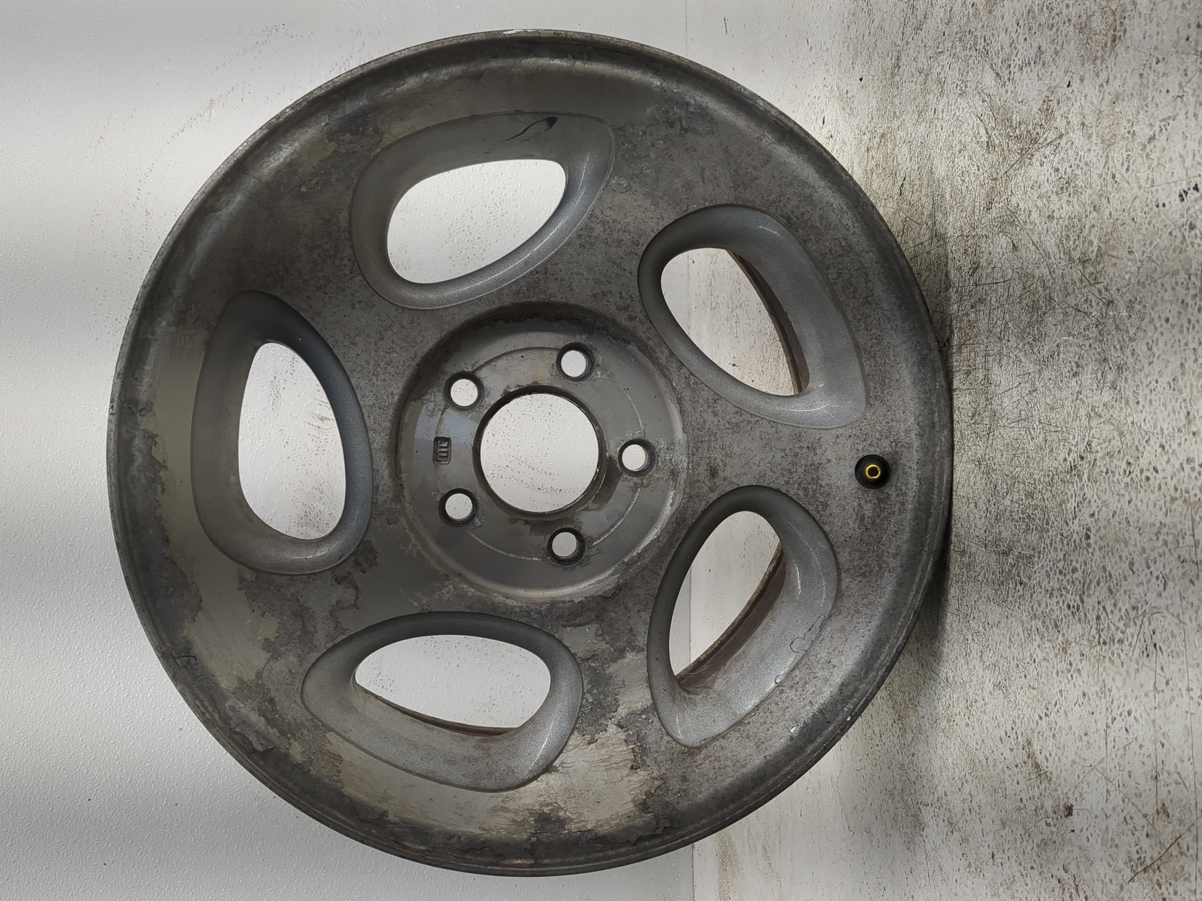 1998-2001 Ford Explorer Oem Wheel Rim 1151916 - Oemusedautoparts1.com