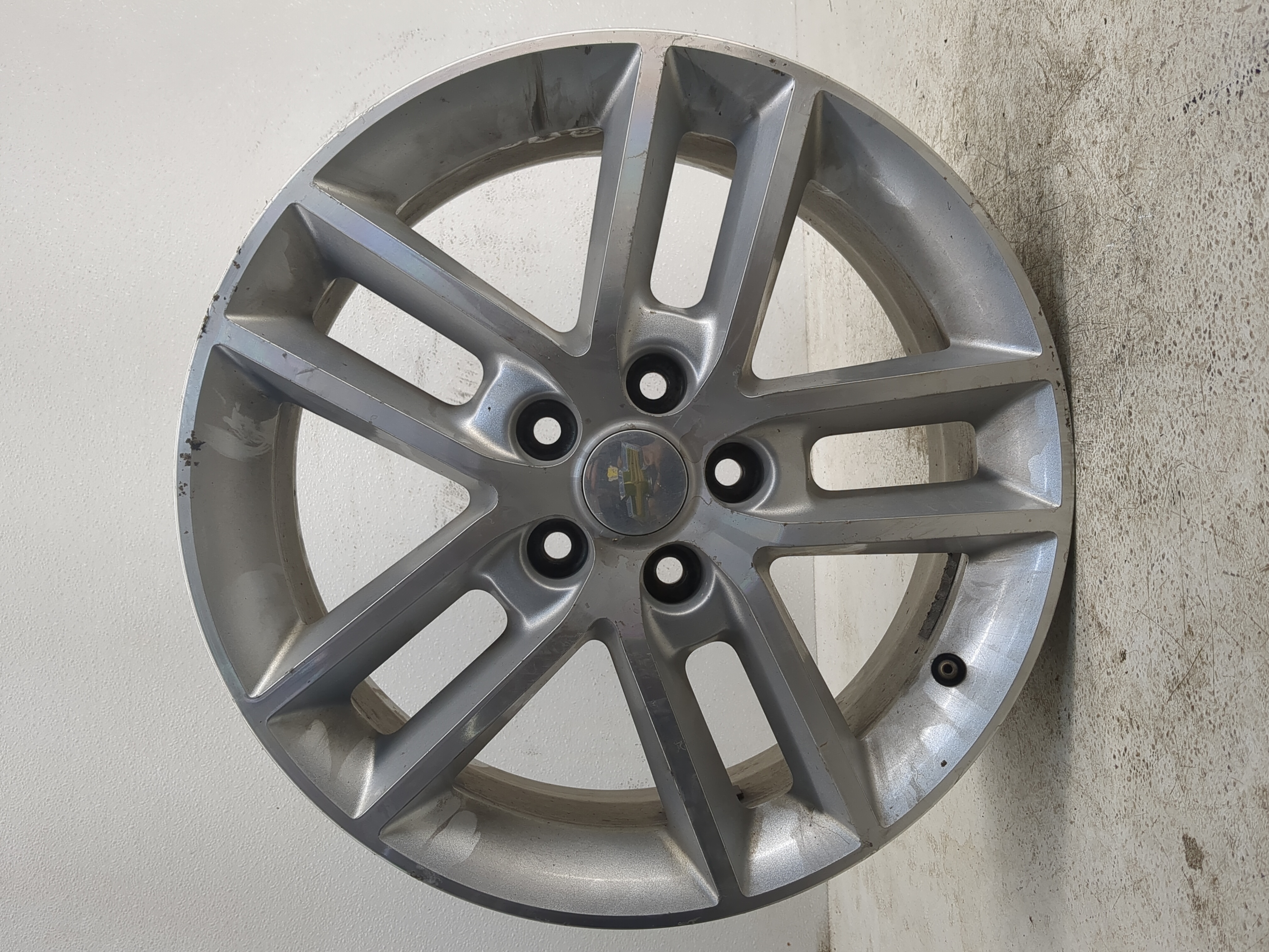 2008-2016 Chevrolet Impala Oem Wheel Rim 1152086 - Oemusedautoparts1.com