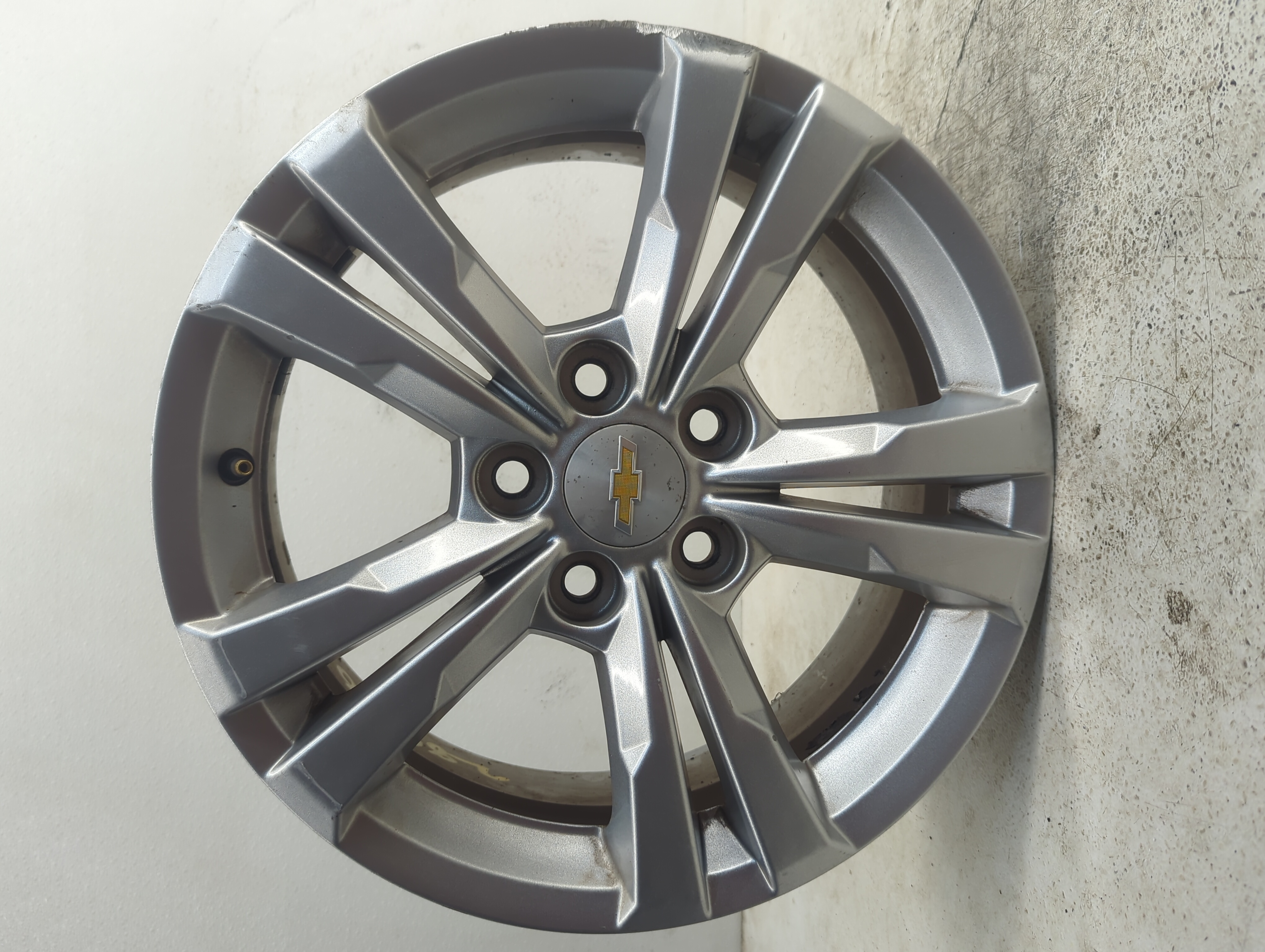 2010-2017 Chevrolet Equinox Oem Wheel Rim 1154183 - Oemusedautoparts1.com