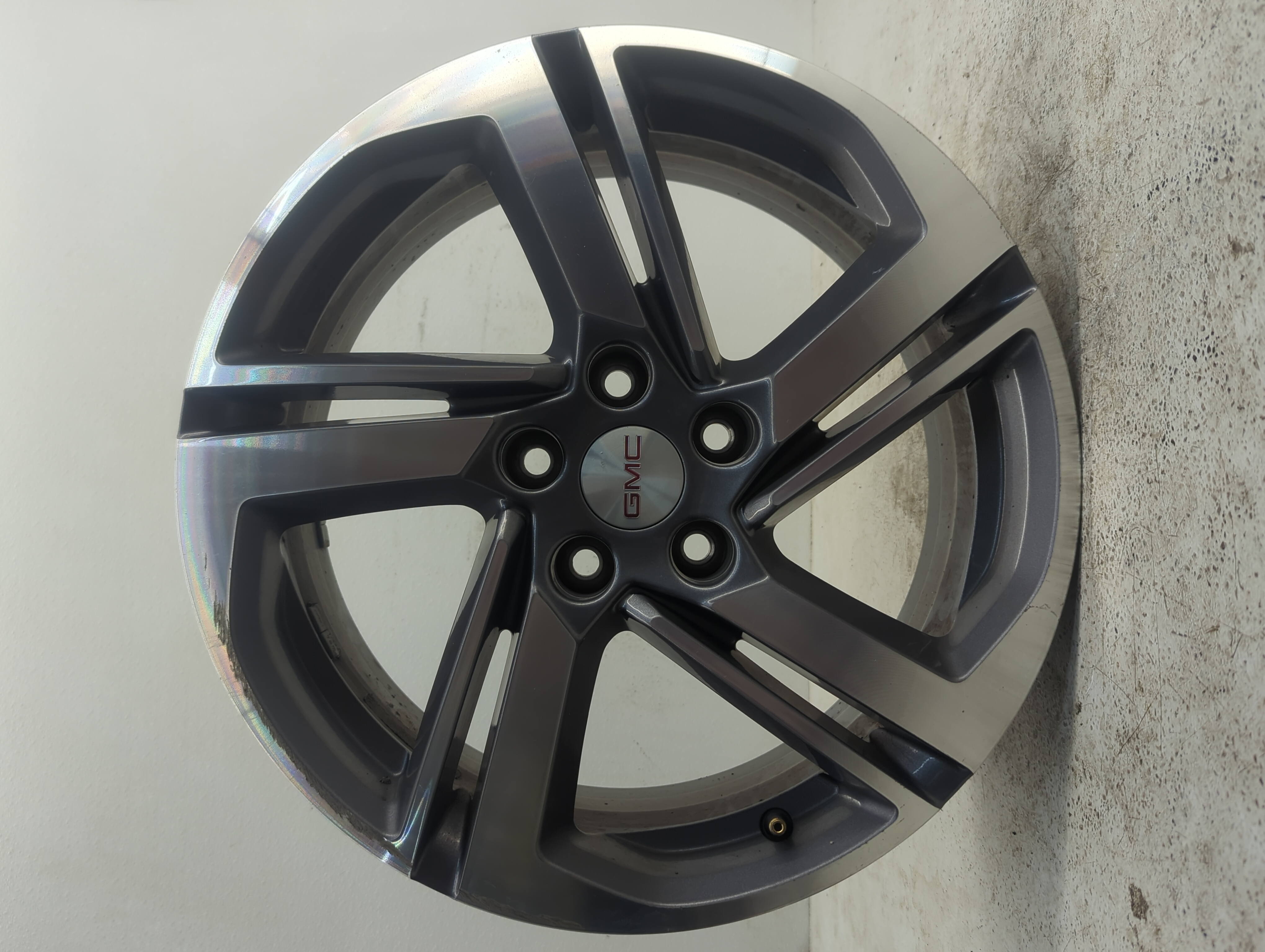 2018-2021 Gmc Terrain Oem Wheel Rim 1154367 - Oemusedautoparts1.com