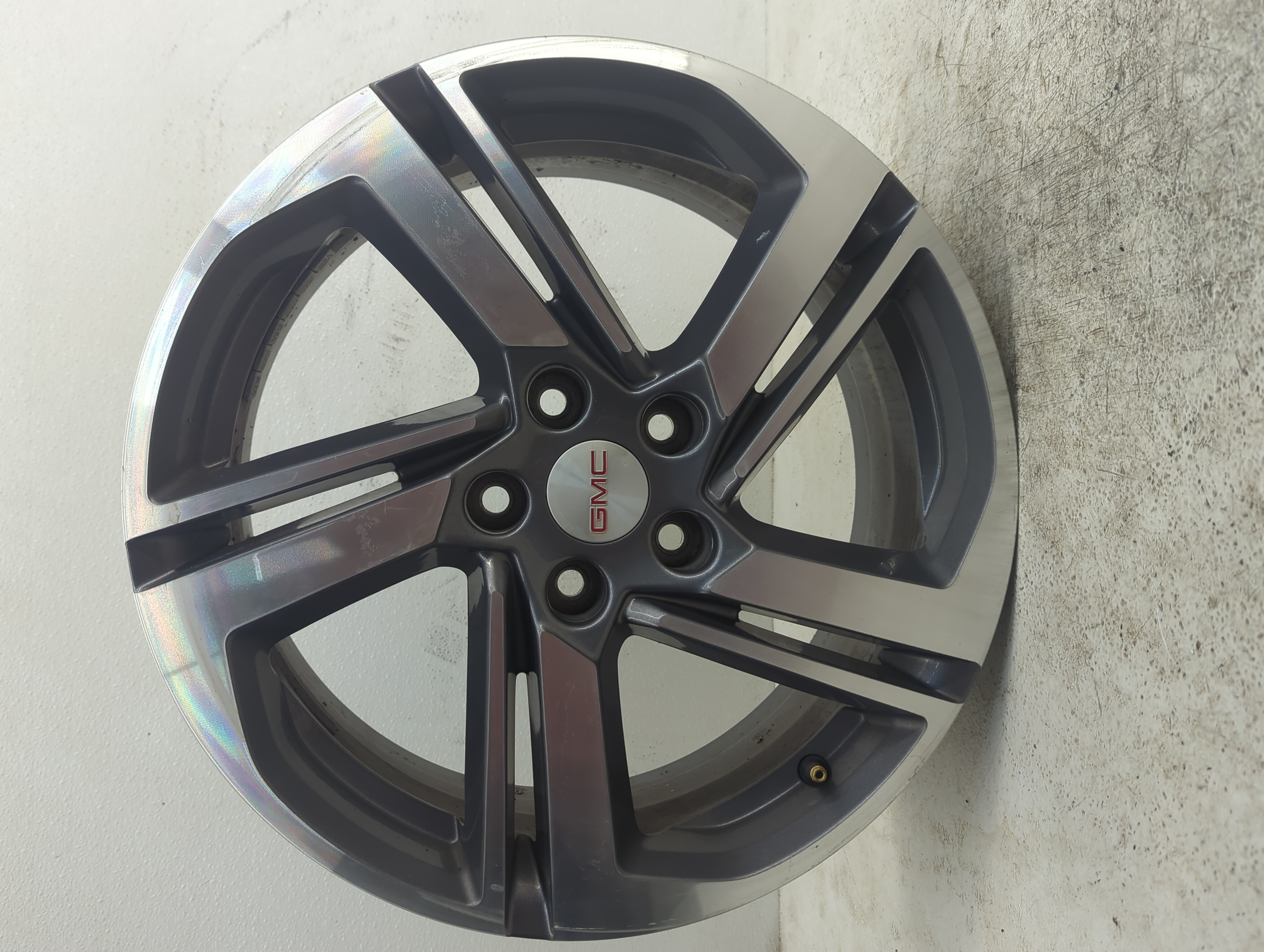2018-2021 Gmc Terrain Oem Wheel Rim 1154371 - Oemusedautoparts1.com