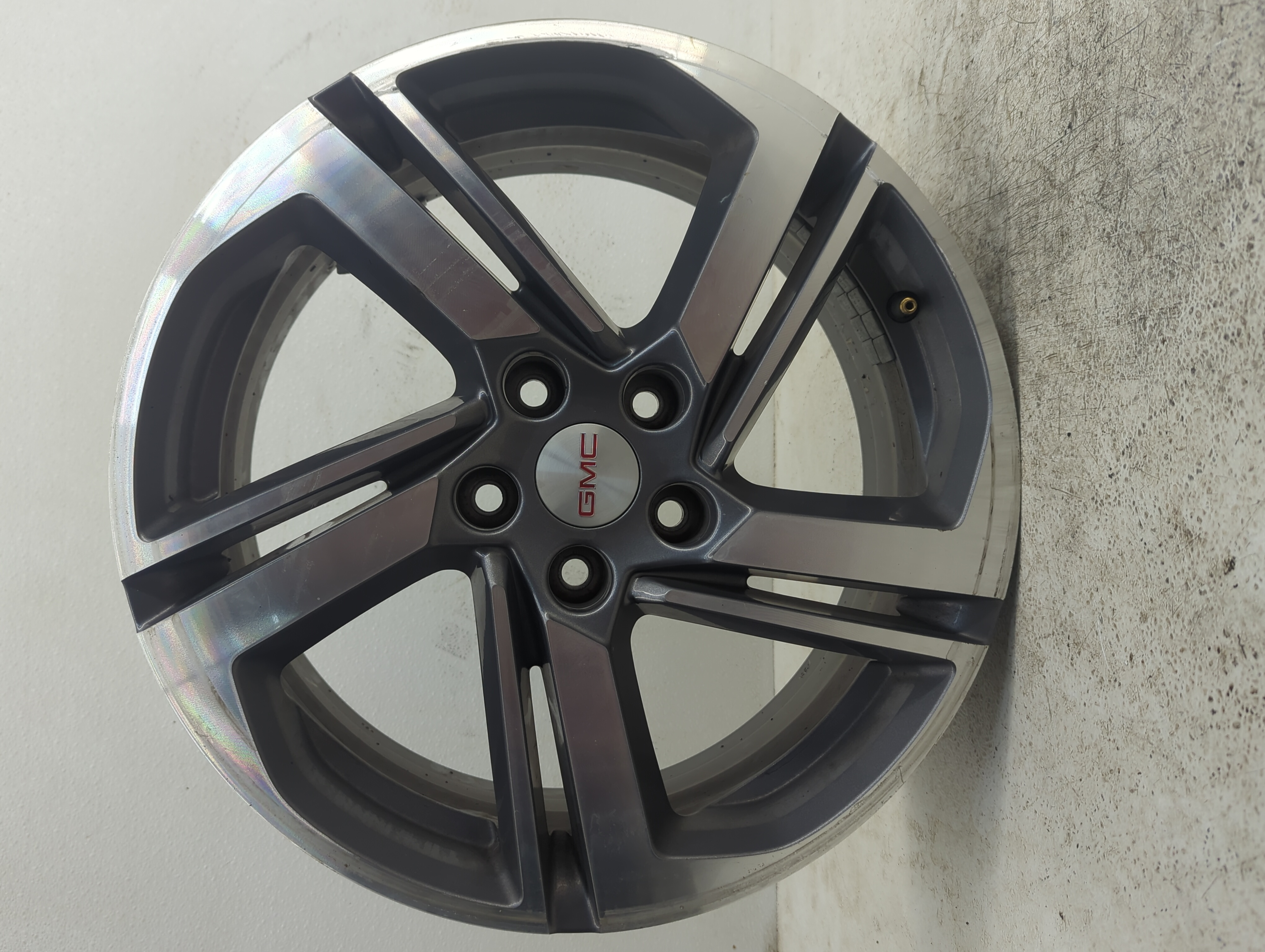 2018-2021 Gmc Terrain Oem Wheel Rim 1154372 - Oemusedautoparts1.com