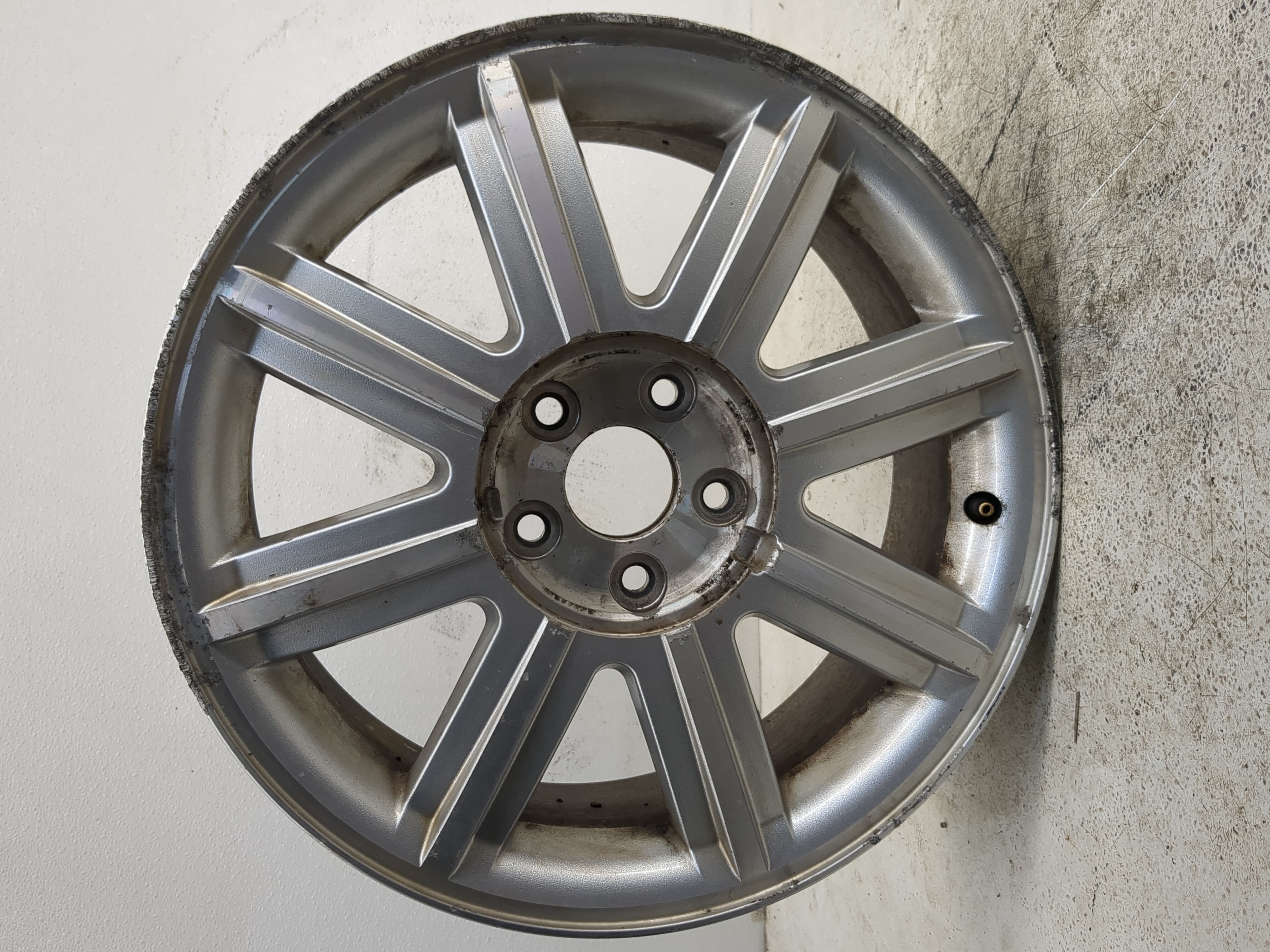 2005-2007 Ford Five Hundred Oem Wheel Rim 1159473 - Oemusedautoparts1.com