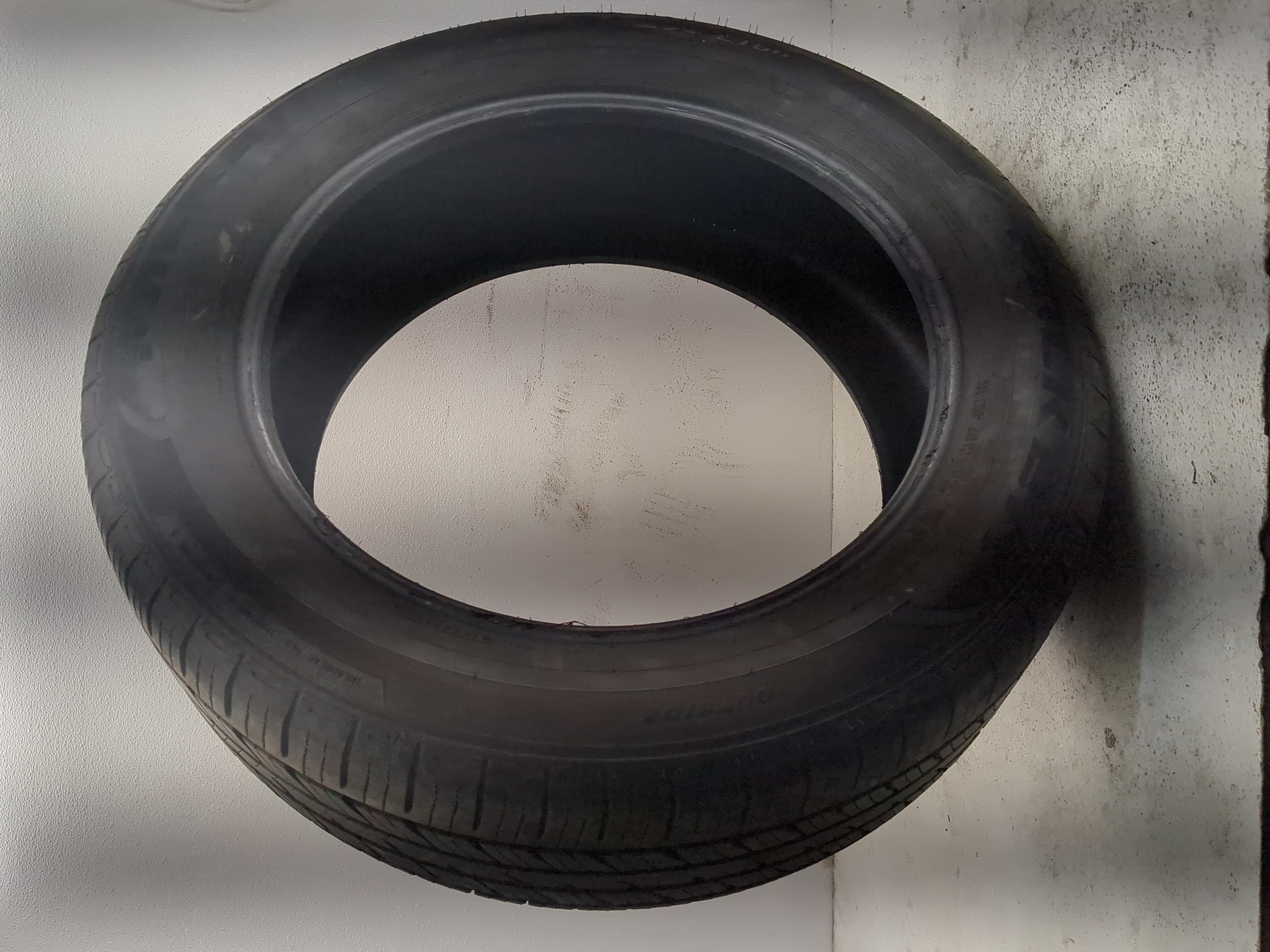 Used Tire 255/55A20 FALKEN ZIEX CT60 A/S 110V - Tread Depth 9.5/32 - Oemusedautoparts1.com