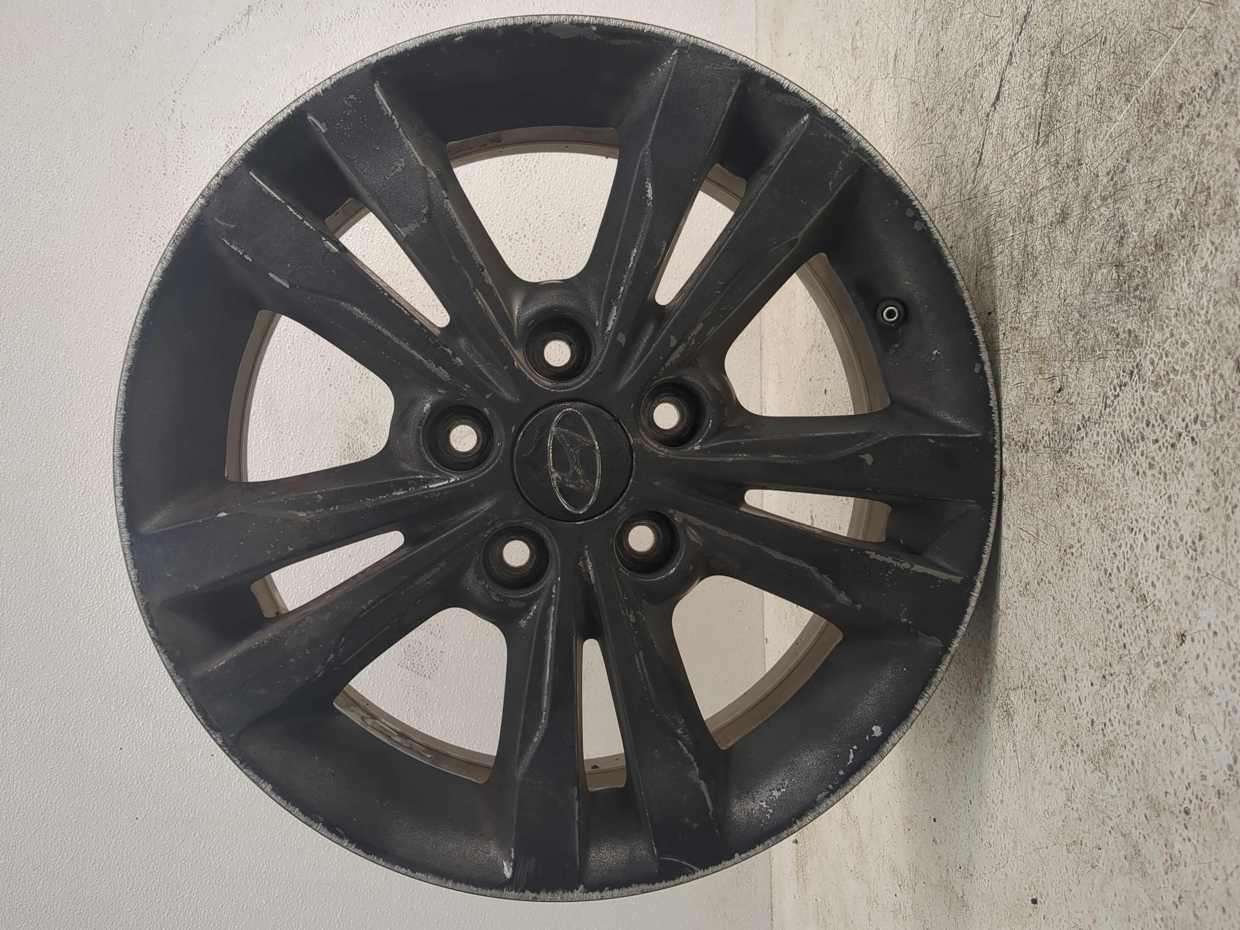2017-2018 Hyundai Elantra Oem Wheel Rim Black 1159836 - Oemusedautoparts1.com