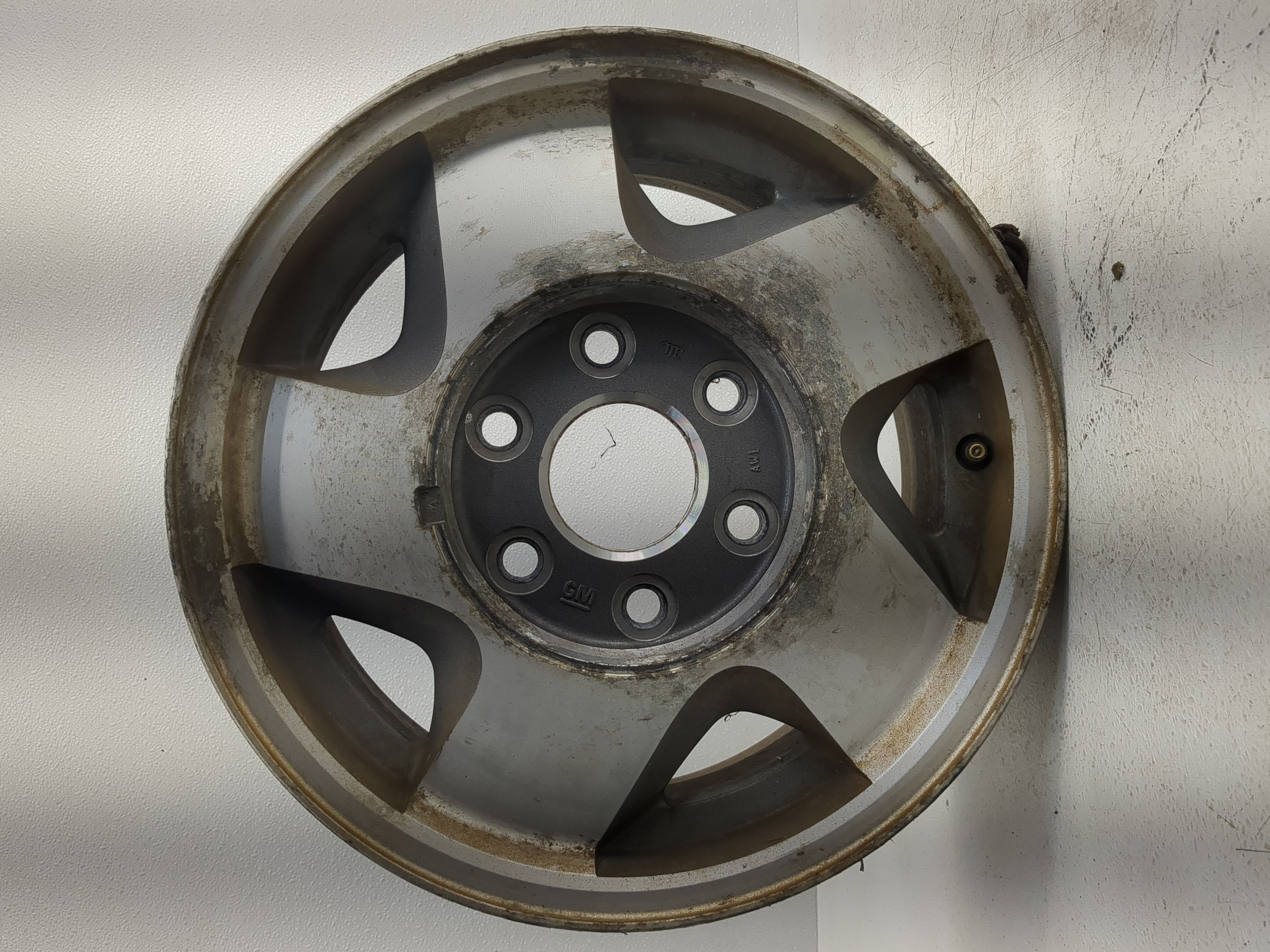Chevrolet K1500 Oem Wheel Rim 1168079 - Oemusedautoparts1.com