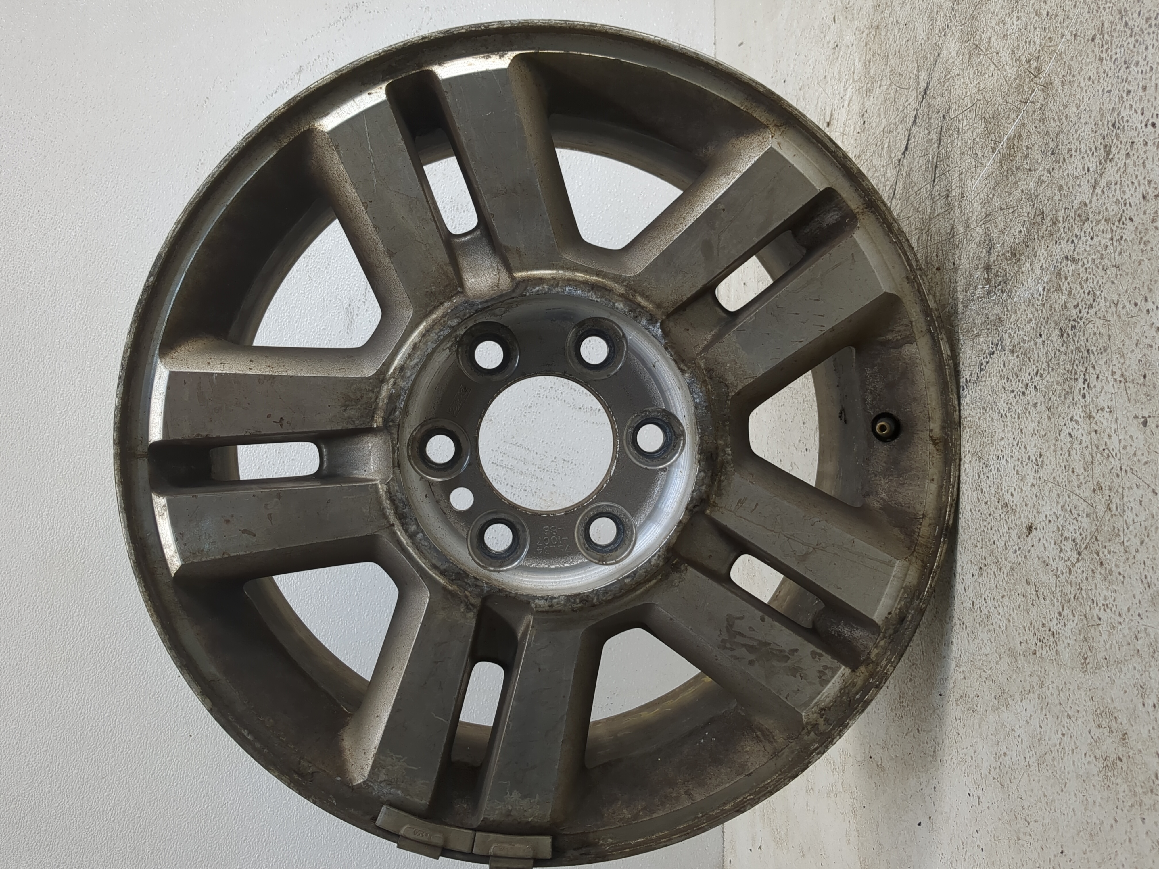 2008-2008 Ford F-150 Oem Wheel Rim 1169017 - Oemusedautoparts1.com