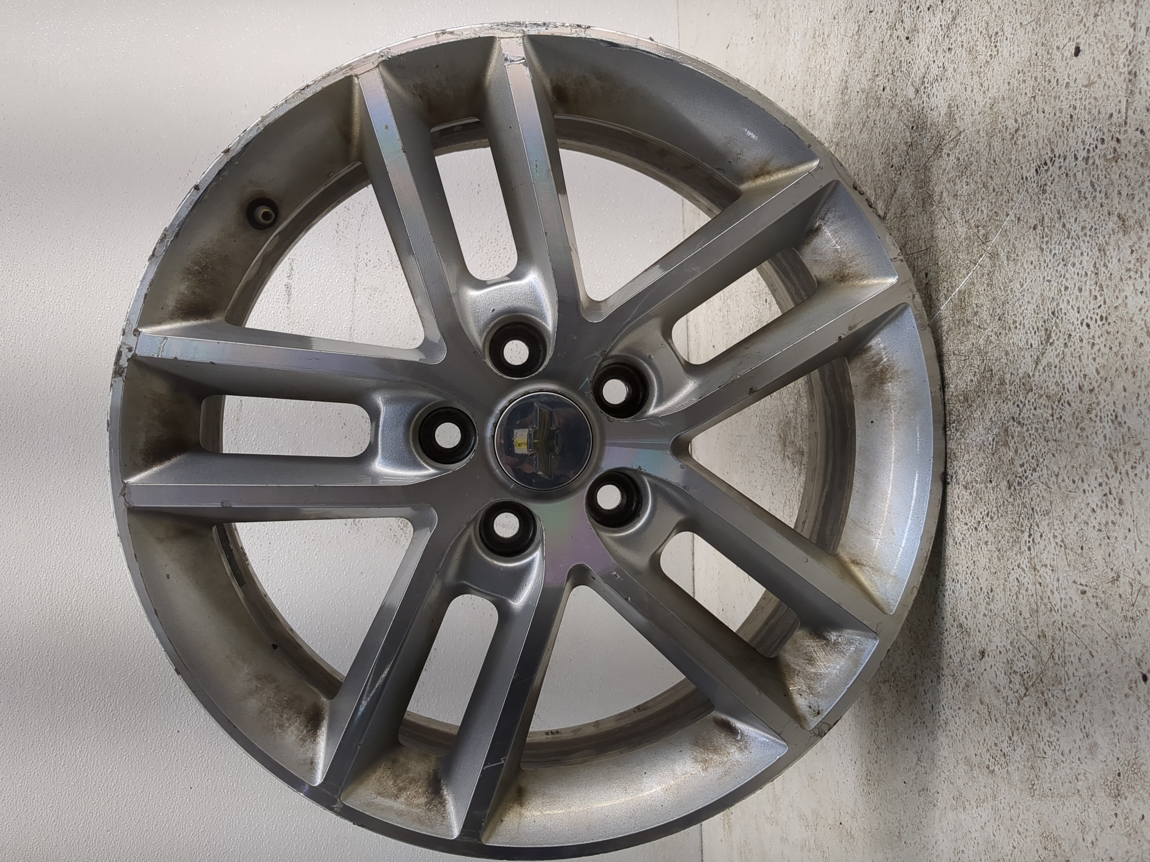 2008-2016 Chevrolet Impala Oem Wheel Rim 1169018 - Oemusedautoparts1.com
