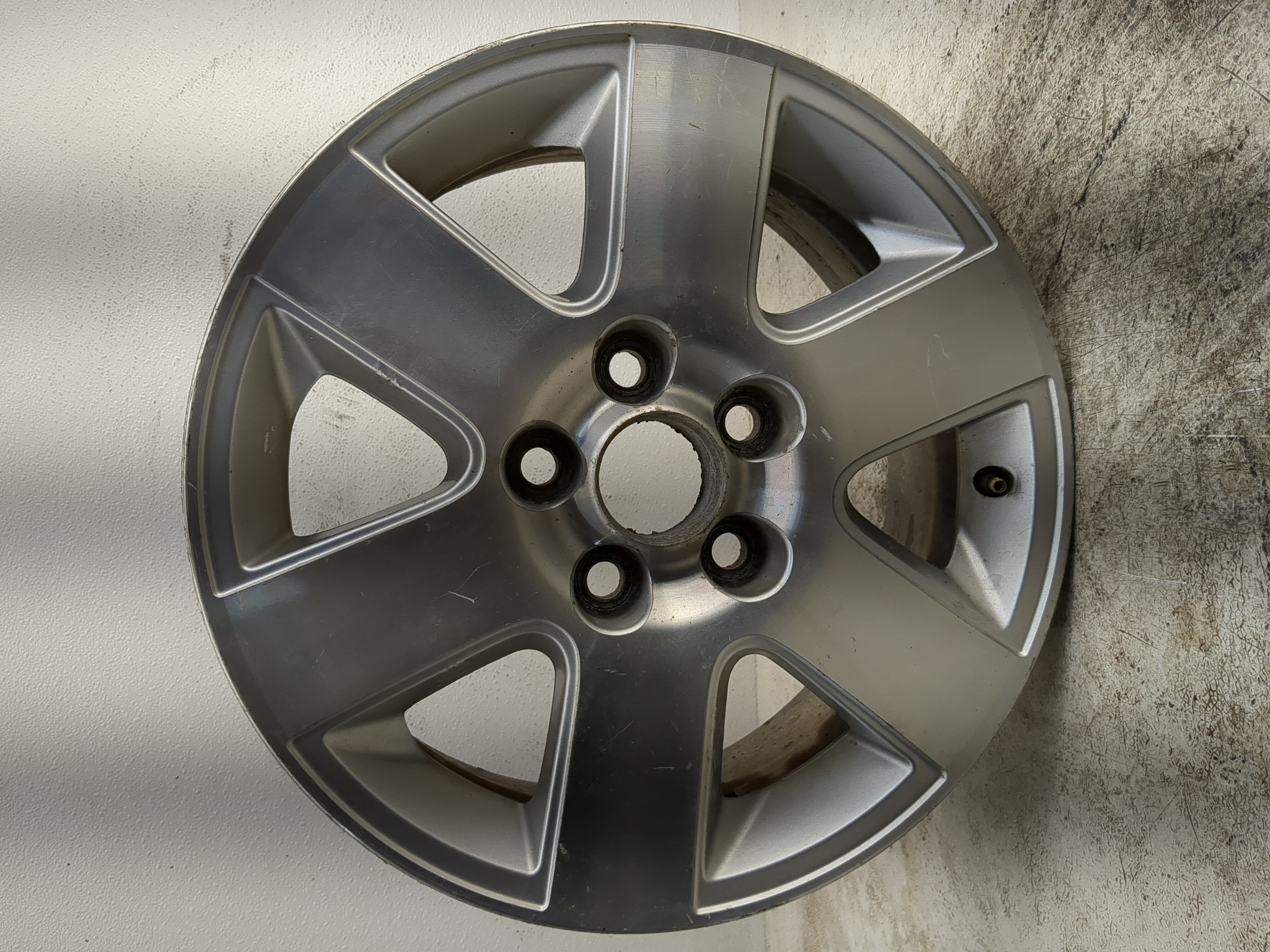 2004-2010 Toyota Sienna Oem Wheel Rim 1169178 - Oemusedautoparts1.com