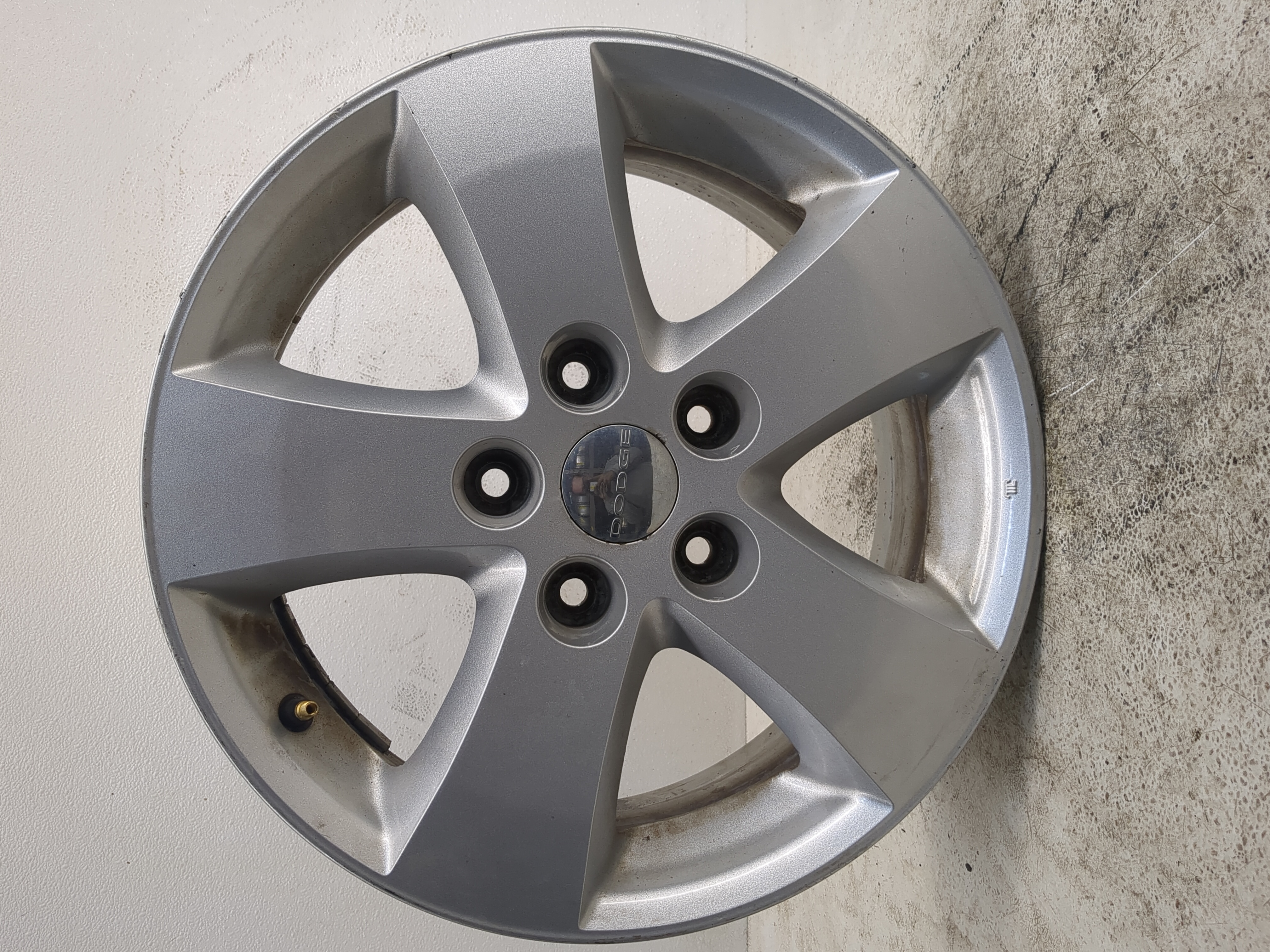 2011-2019 Dodge Journey Oem Wheel Rim 1170114 - Oemusedautoparts1.com