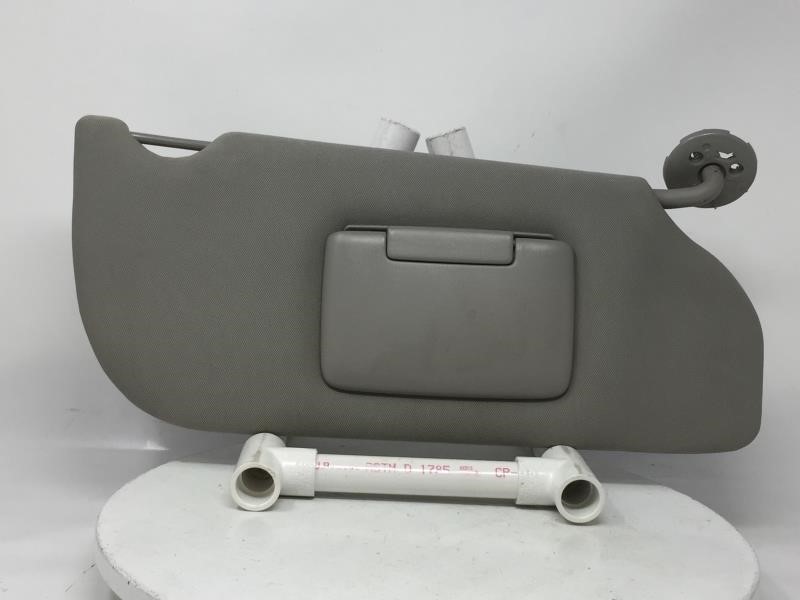 2005-2009 Chevrolet Uplander Passenger Right Sun Visor Sunvisor 11707 - Oemusedautoparts1.com