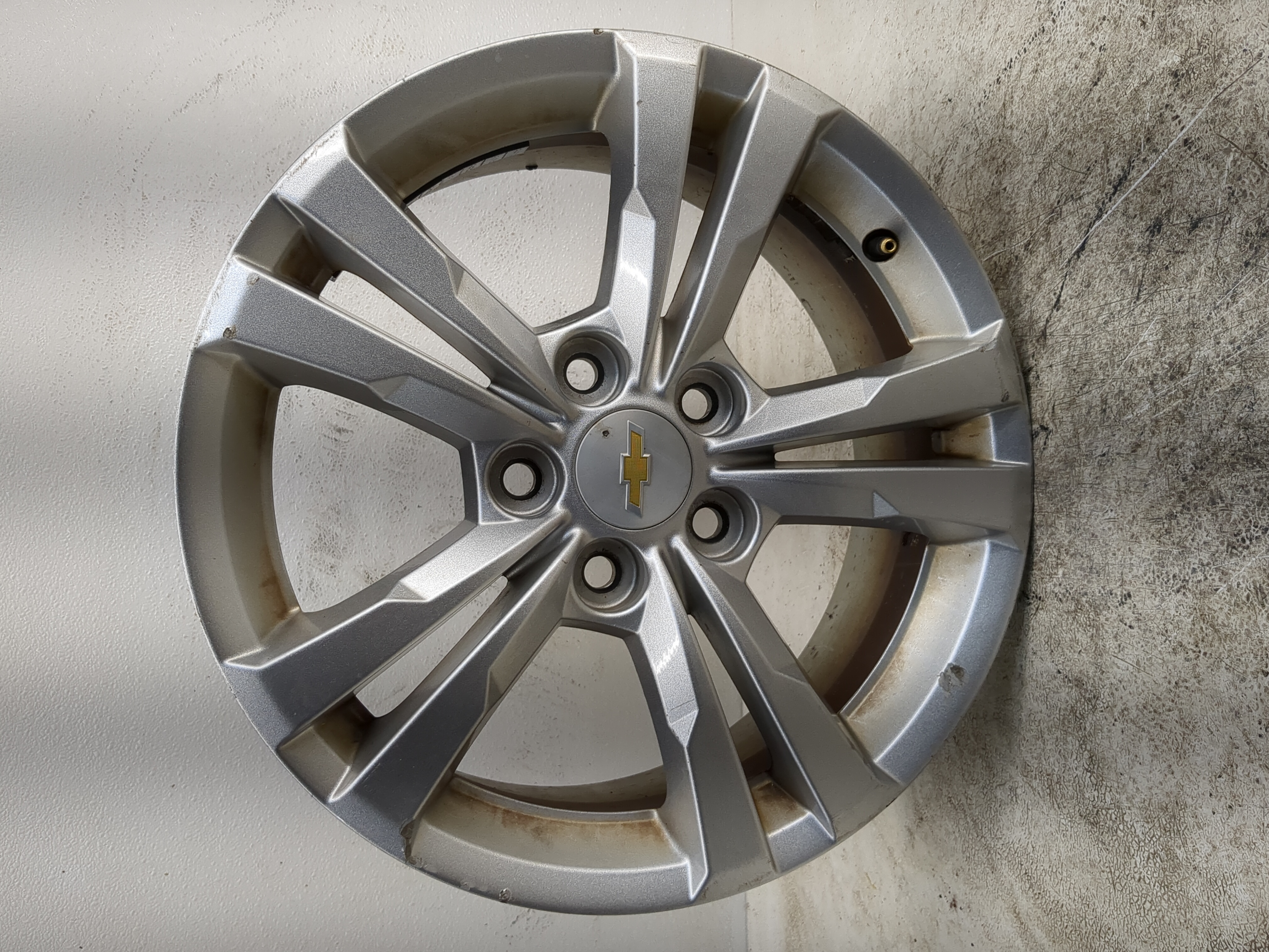2010-2017 Chevrolet Equinox Oem Wheel Rim 1173963 - Oemusedautoparts1.com