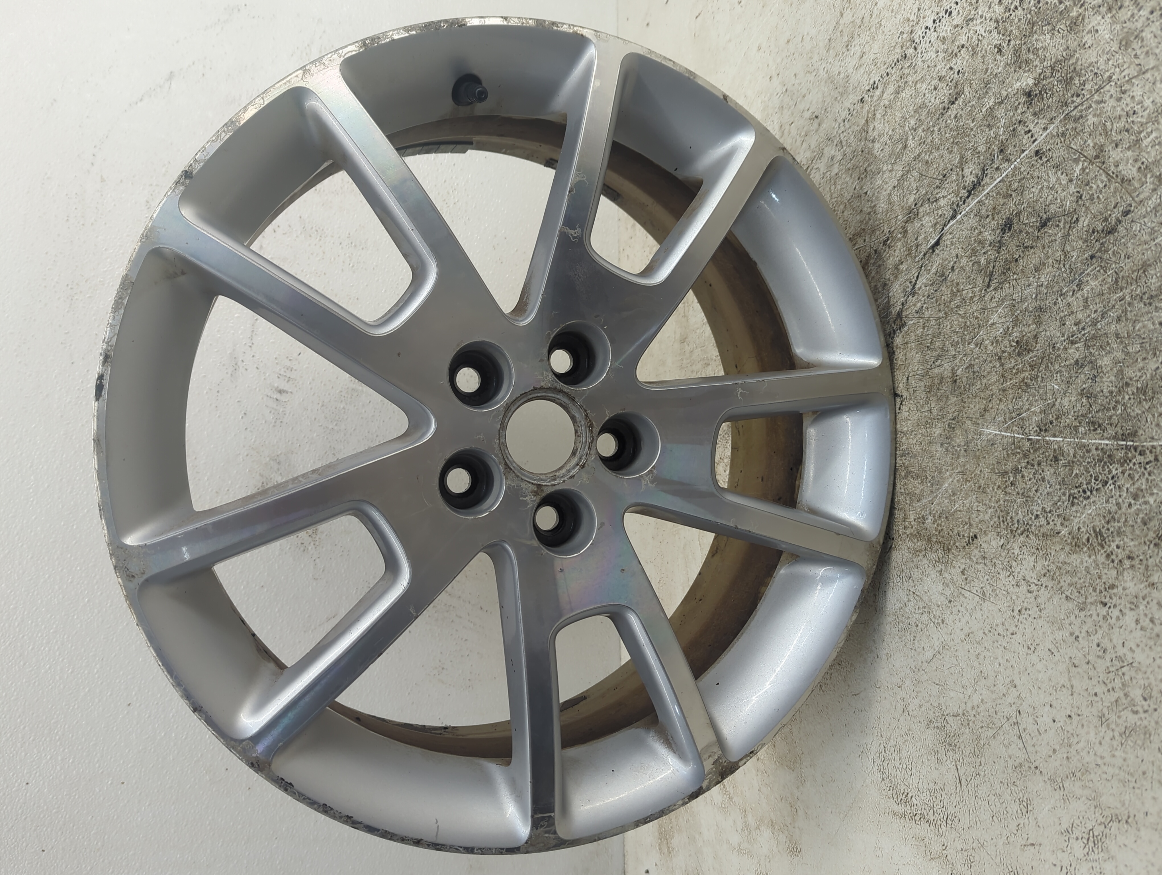 2009-2012 Chevrolet Malibu Oem Wheel Rim 1179029 - Oemusedautoparts1.com