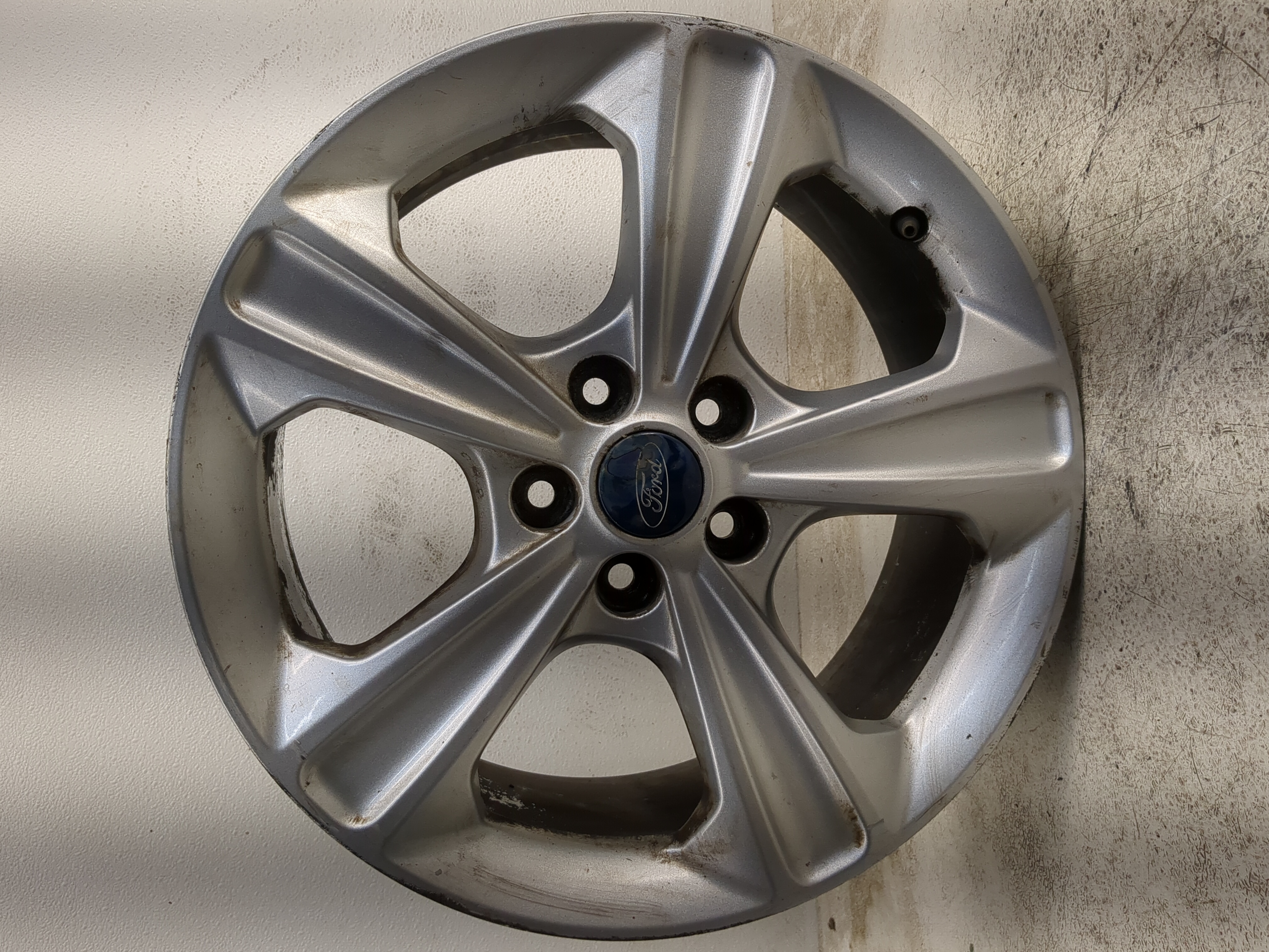 2013-2016 Ford Escape Oem Wheel Rim 1179961 - Oemusedautoparts1.com