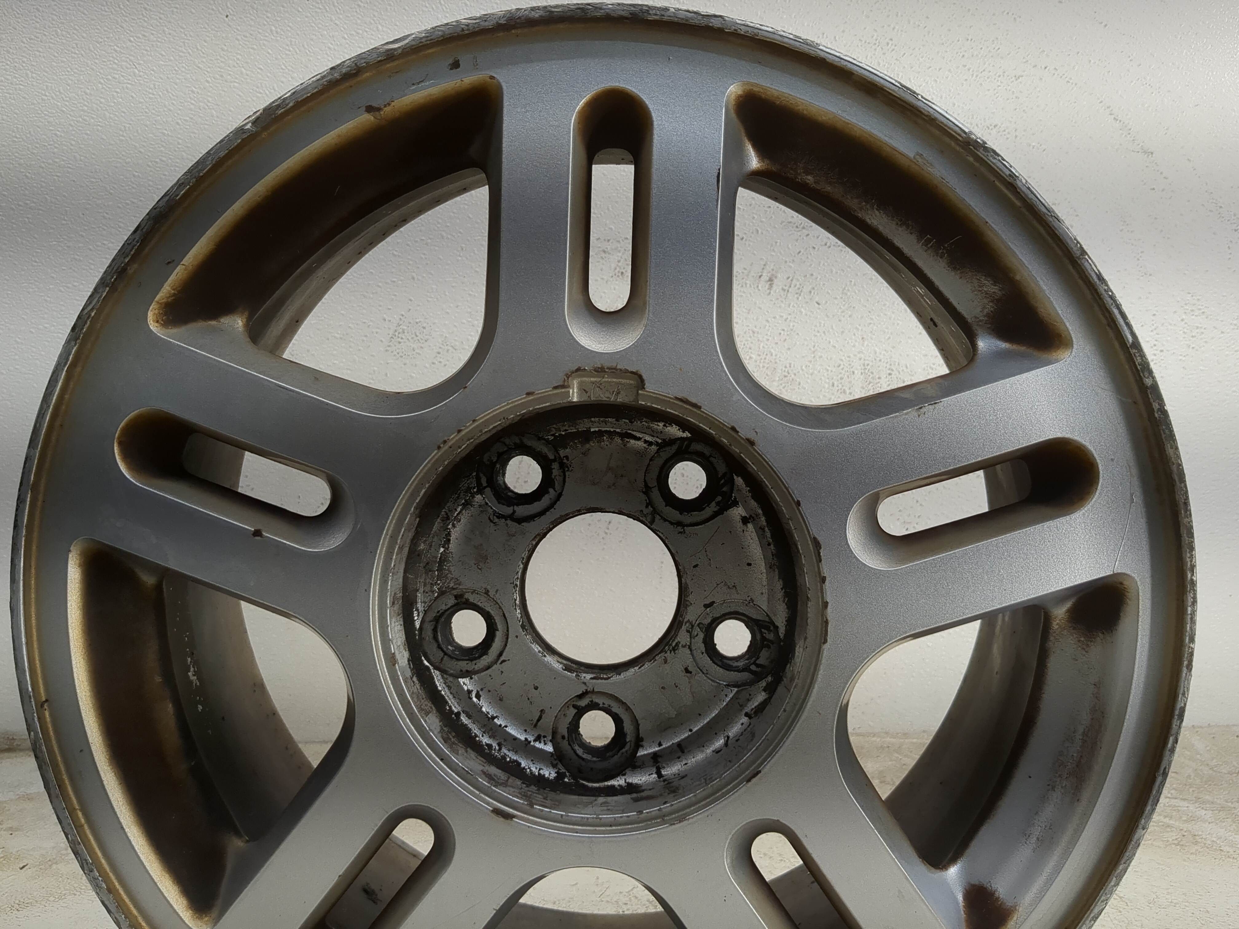 2004-2007 Ford Freestar Oem Wheel Rim 1179973 - Oemusedautoparts1.com
