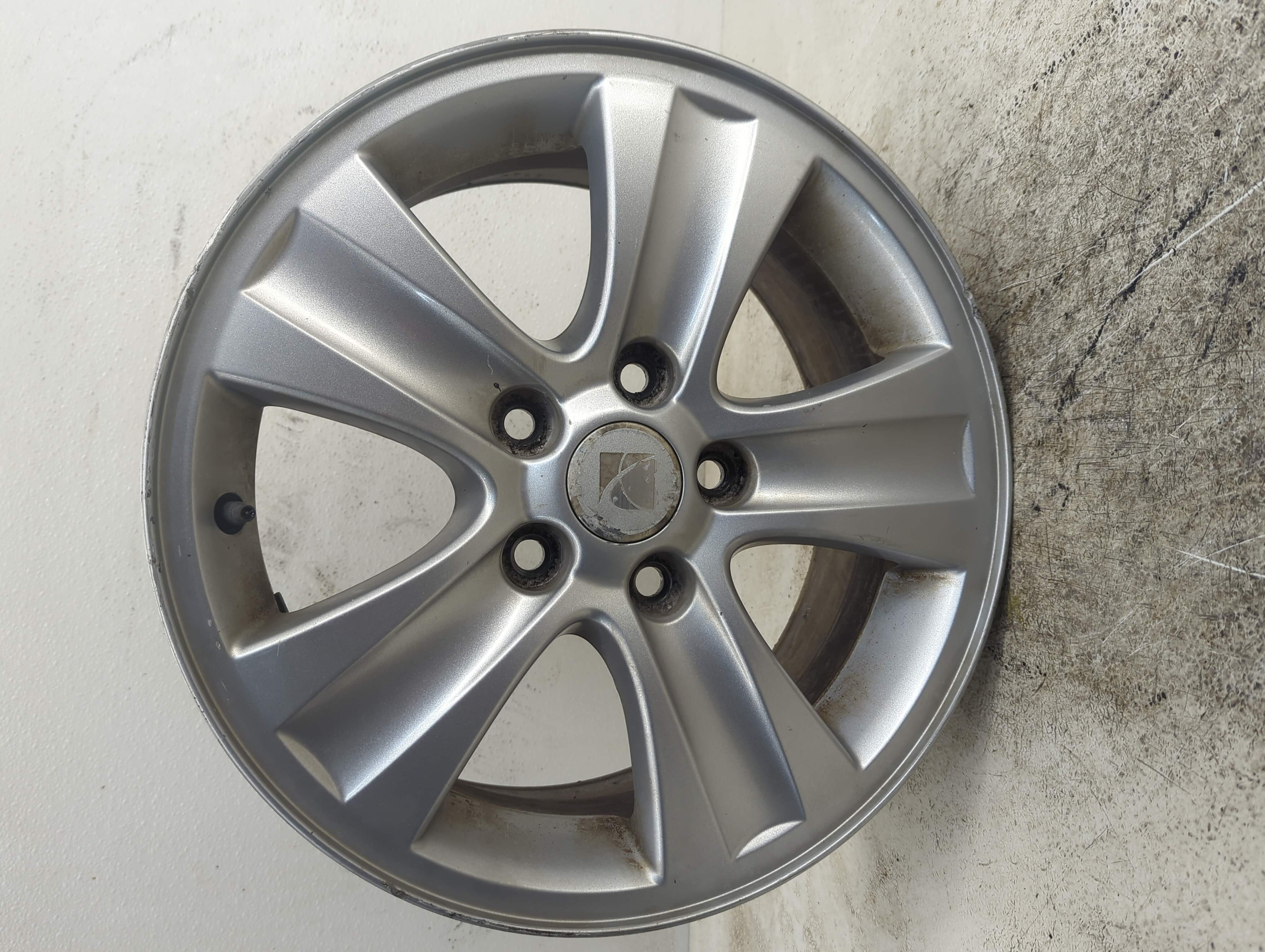 2008-2010 Saturn Vue Oem Wheel Rim 1181083 - Oemusedautoparts1.com