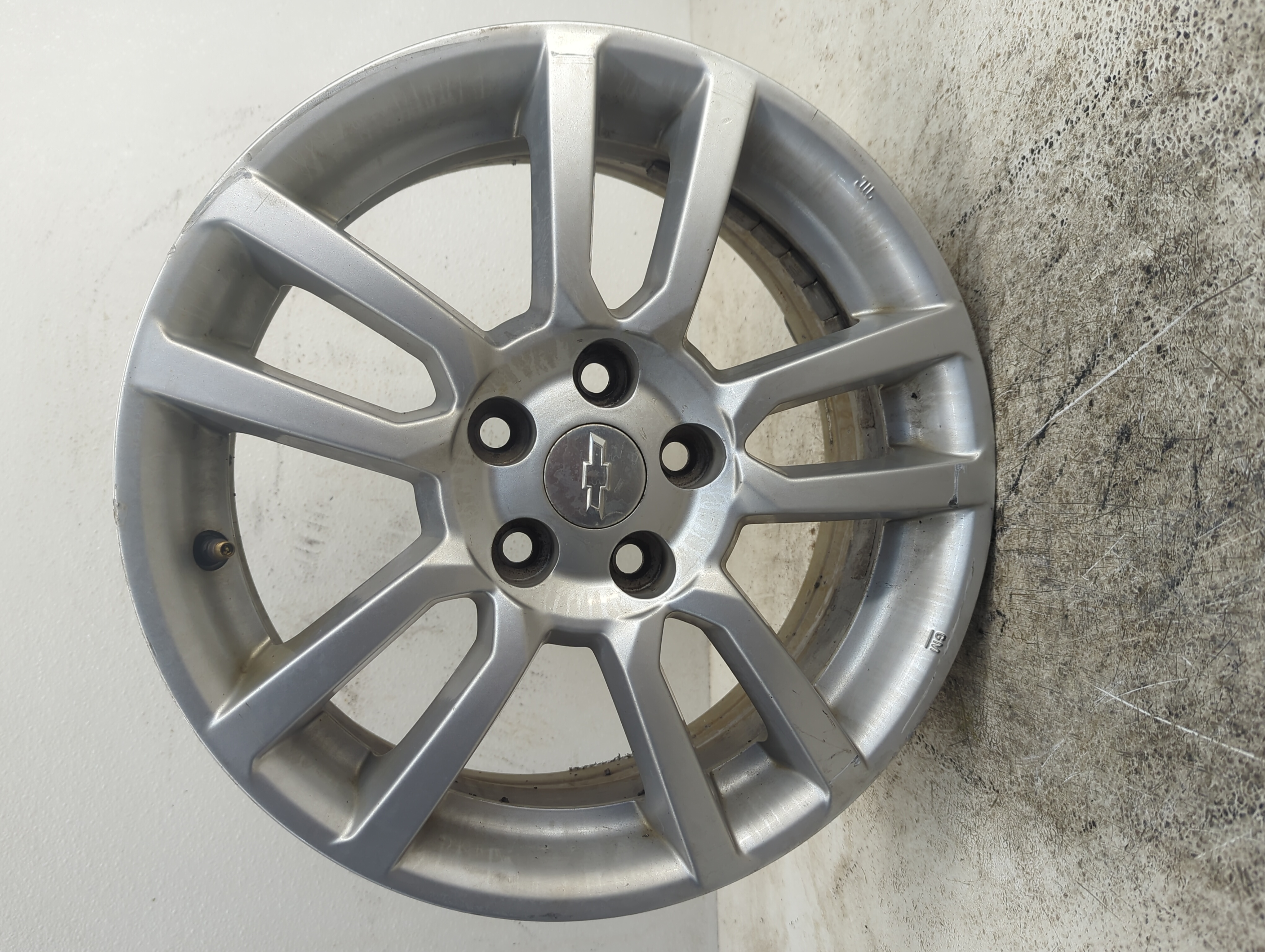 2012-2016 Chevrolet Sonic Oem Wheel Rim 1182129 - Oemusedautoparts1.com