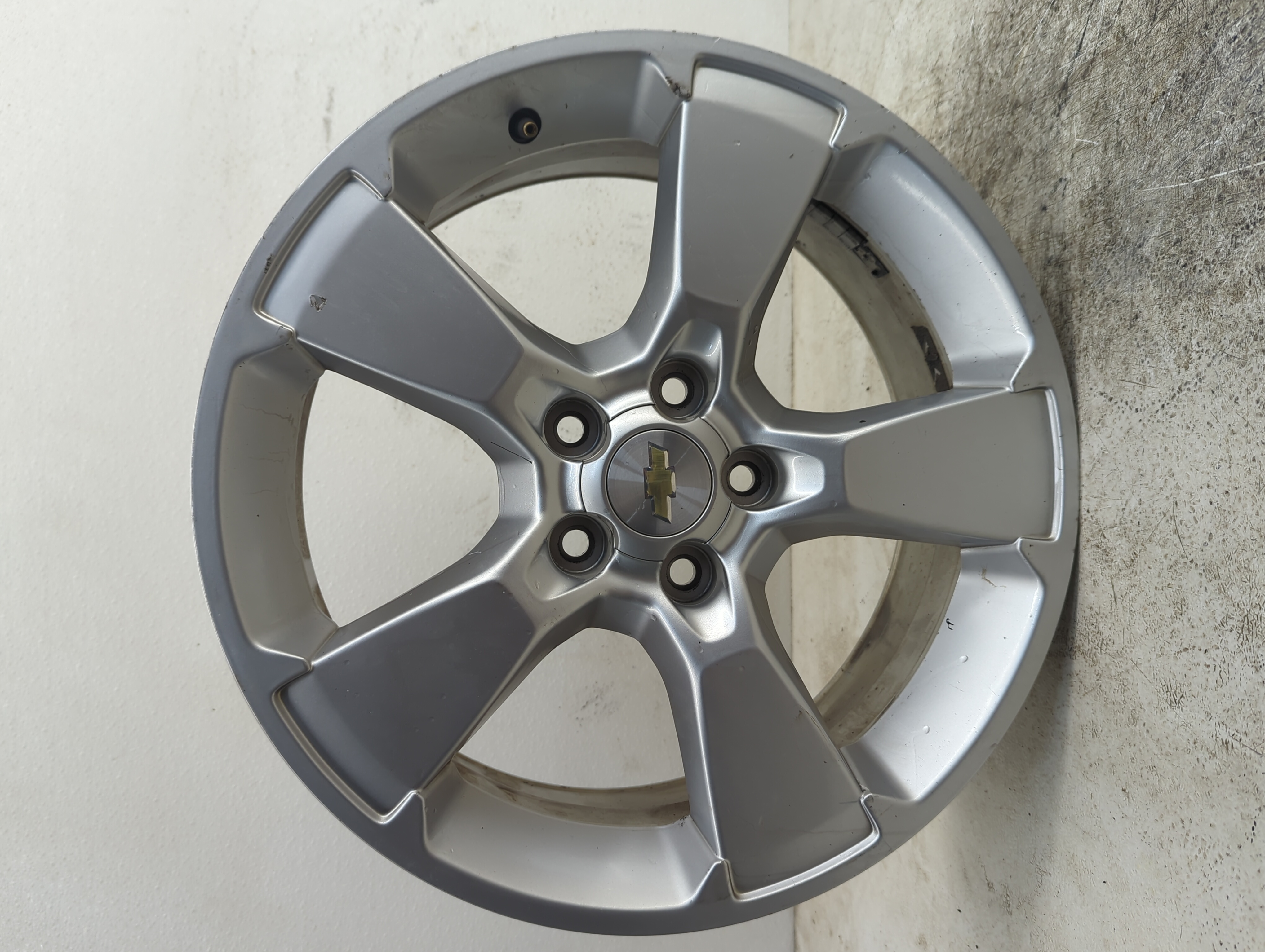 2013-2015 Chevrolet Captiva Sport Oem Wheel Rim 1183922 - Oemusedautoparts1.com