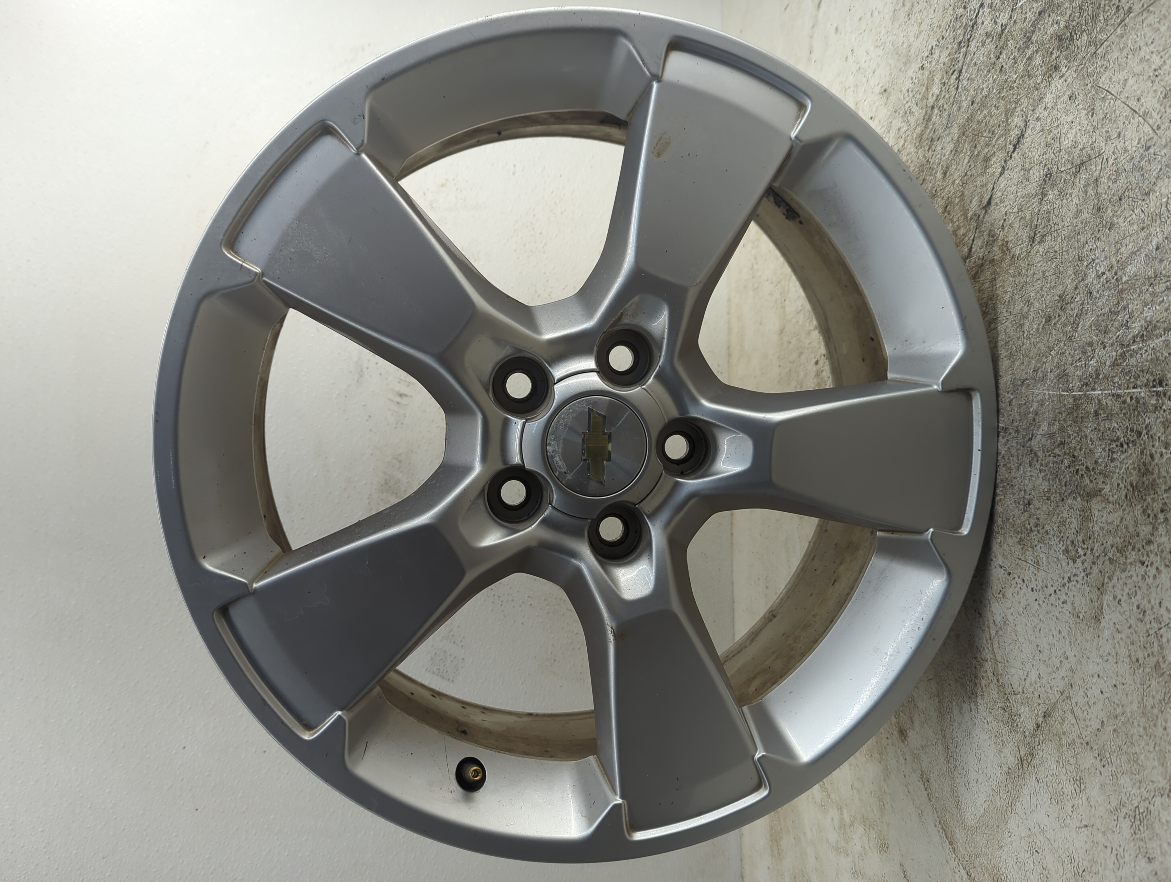 2013-2015 Chevrolet Captiva Sport Oem Wheel Rim 1183923 - Oemusedautoparts1.com