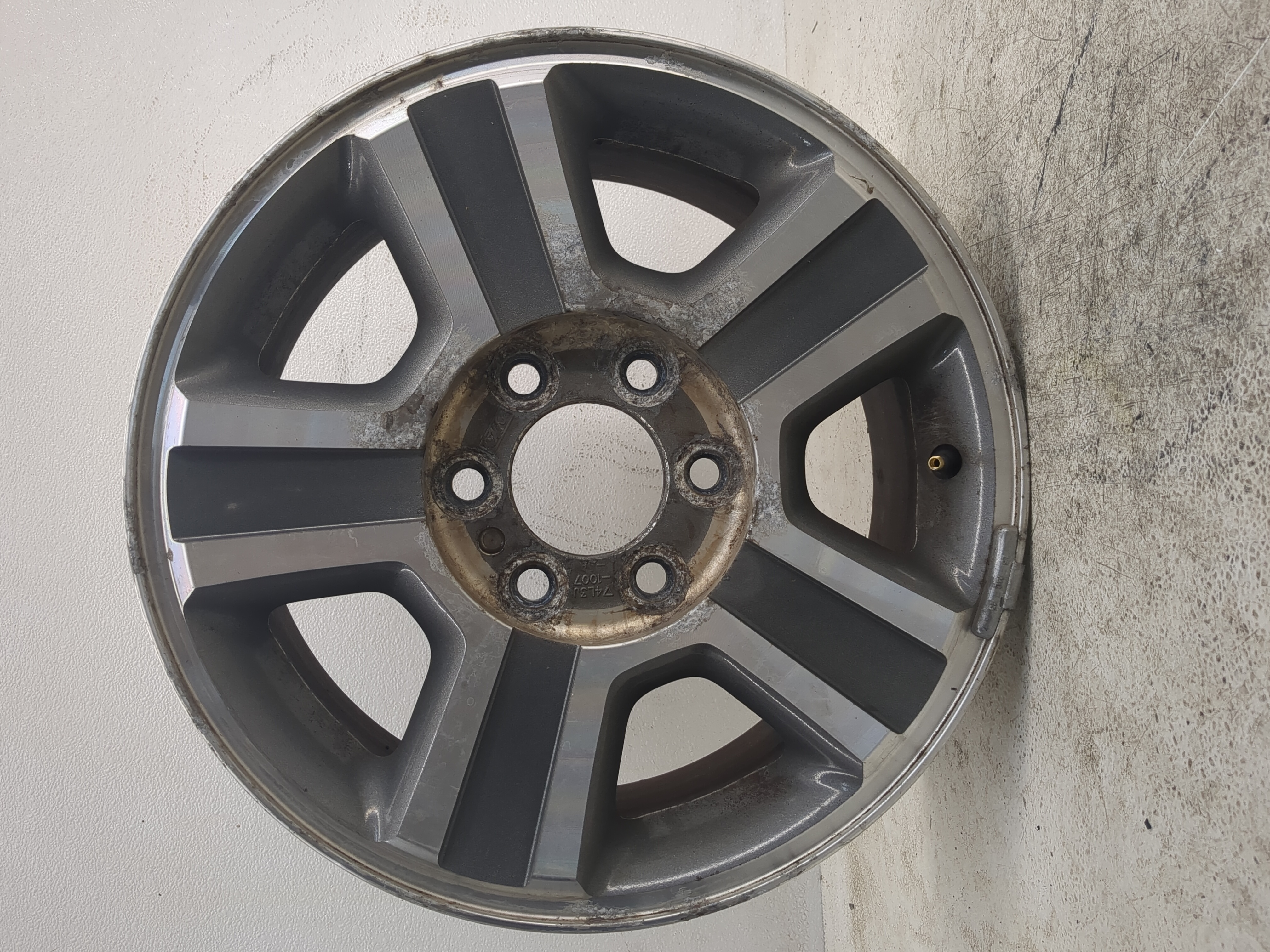 2004-2008 Ford F-150 Oem Wheel Rim 1185436 - Oemusedautoparts1.com
