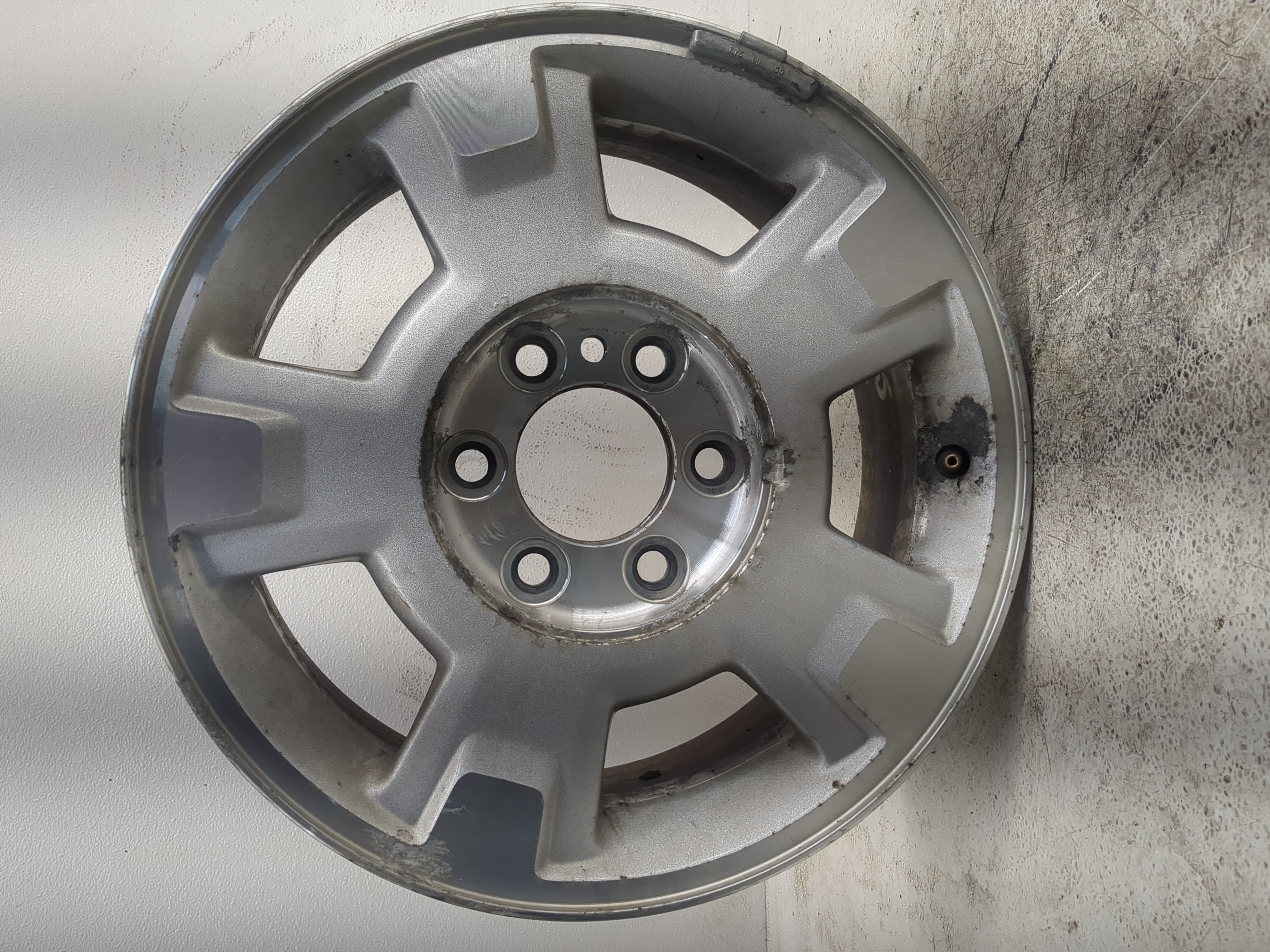 2009-2014 Ford F-150 Oem Wheel Rim 1187308 - Oemusedautoparts1.com